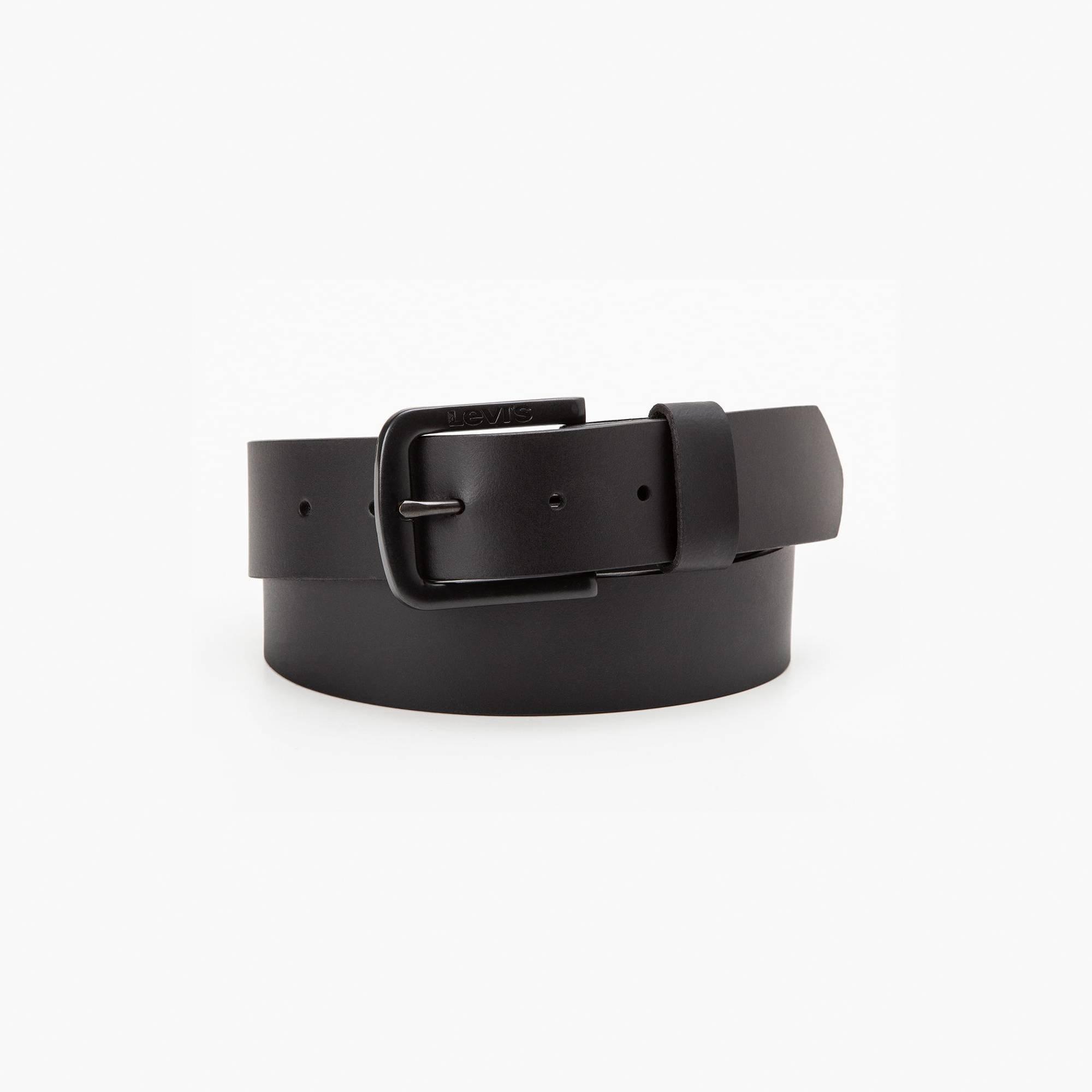 Levis Men's Caviar Seine Metal Leather Belt
