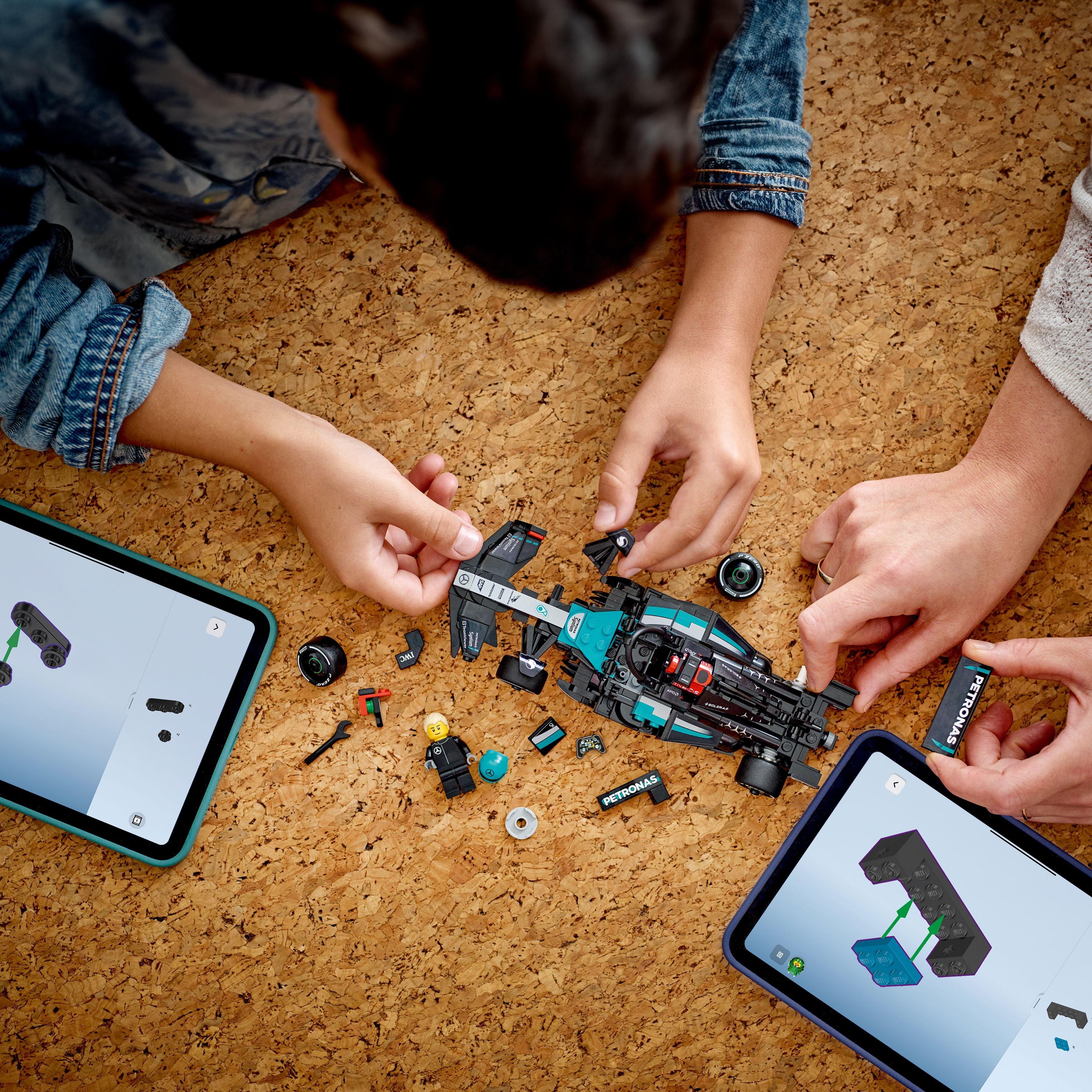 F1 Merc W15 - LEGO - LEGO Speed Champions 77244 Mercedes-AMG  F1 W15 Race Car - 2