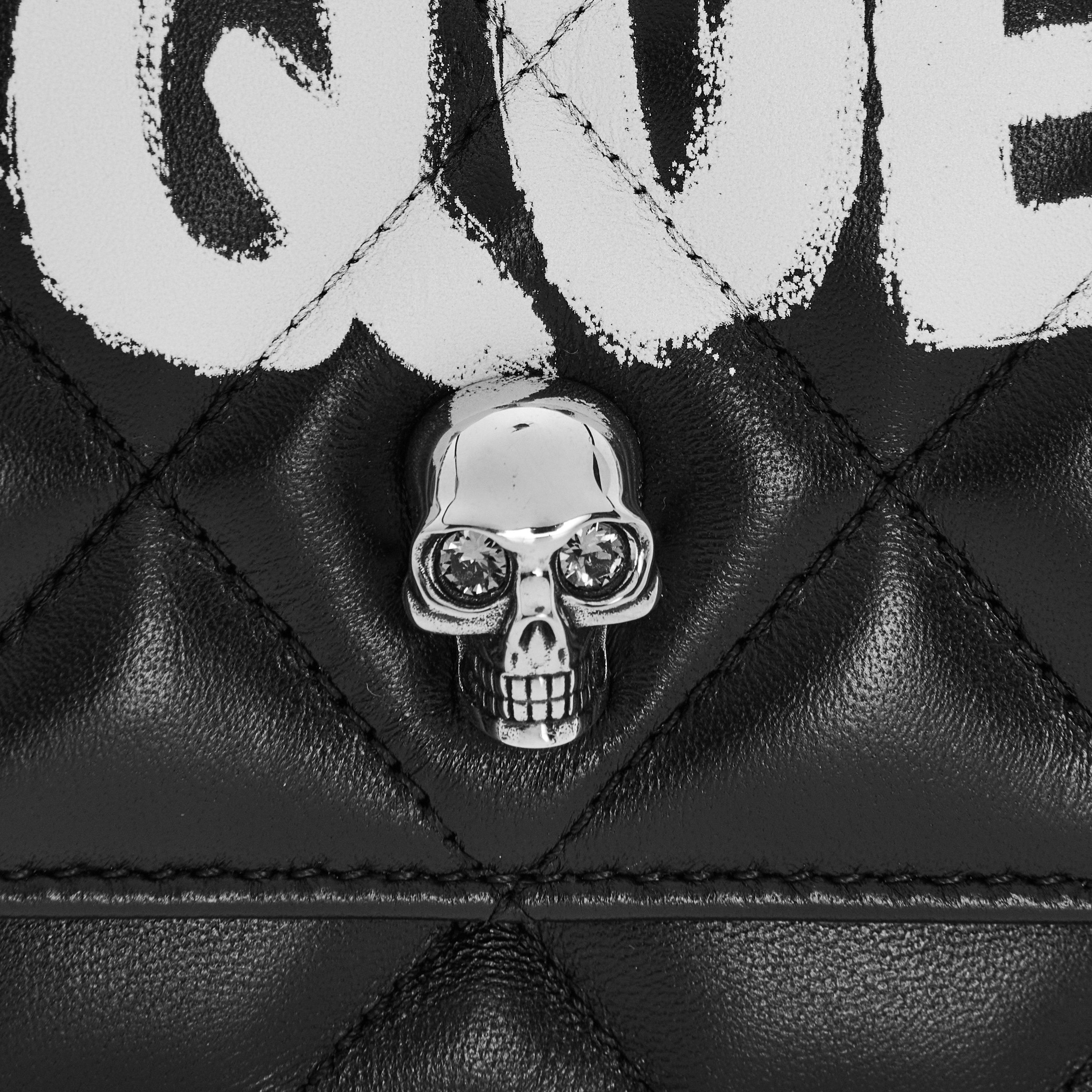 Blk/Wht 1080 - Alexander McQueen - Graffiti Skull Bag - 8