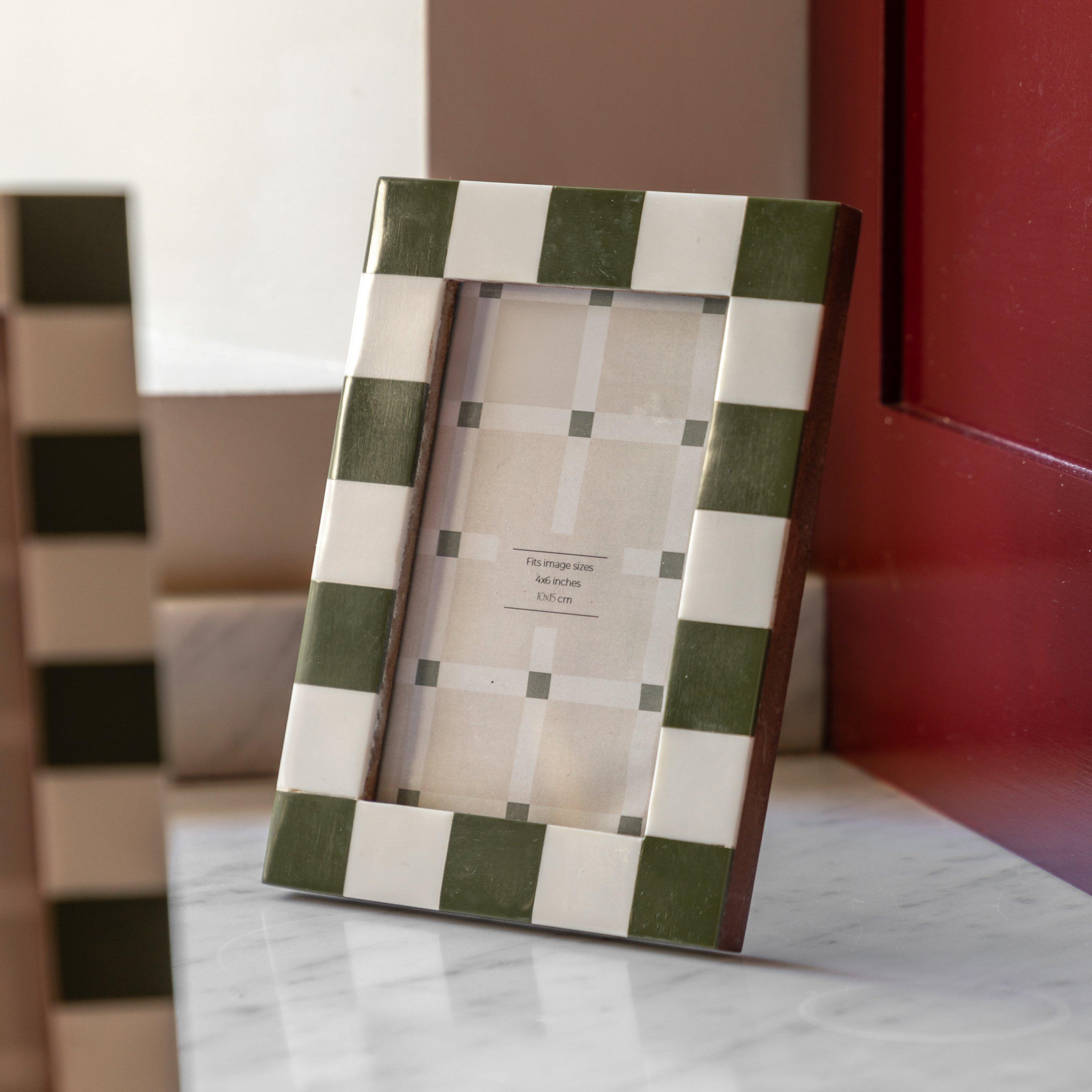 Gallery Coria Photo Frame 6x4in