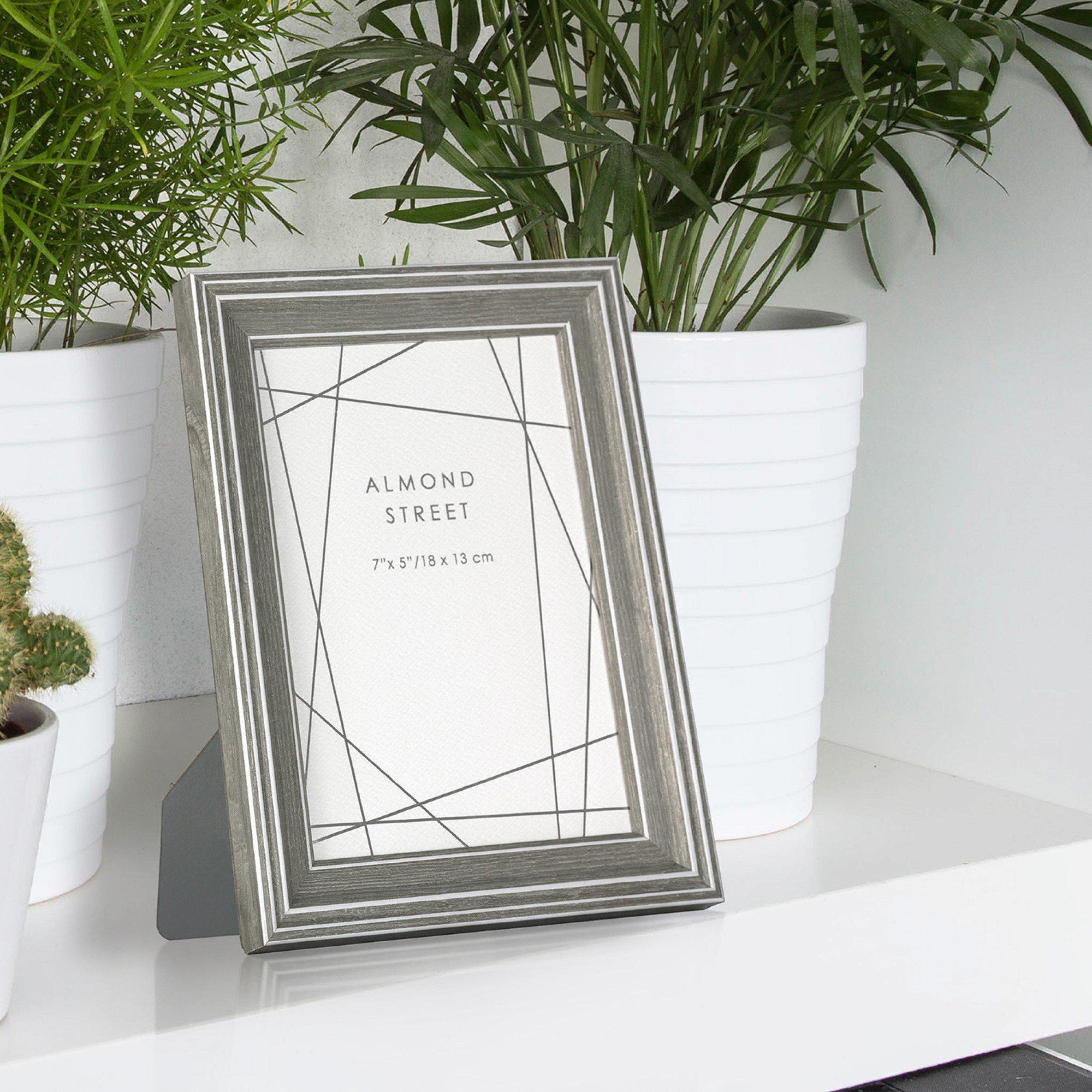 Gallery  Kelso Photo Frame 7X5in (3Pk) - Grey - 5x7in