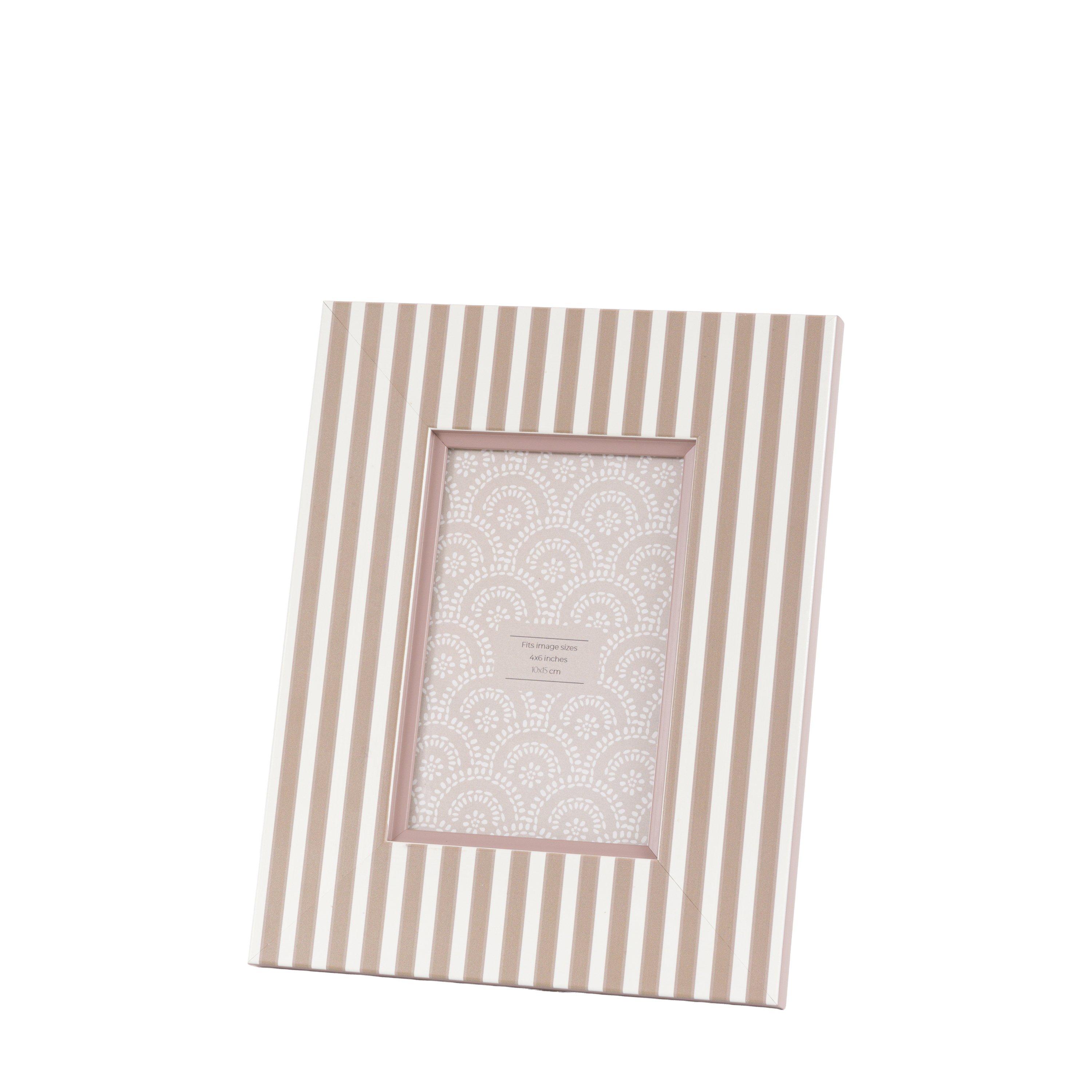Gallery  Stripe Photo Frame 6X4in (2Pk) Olive & Fawn - 4x4in