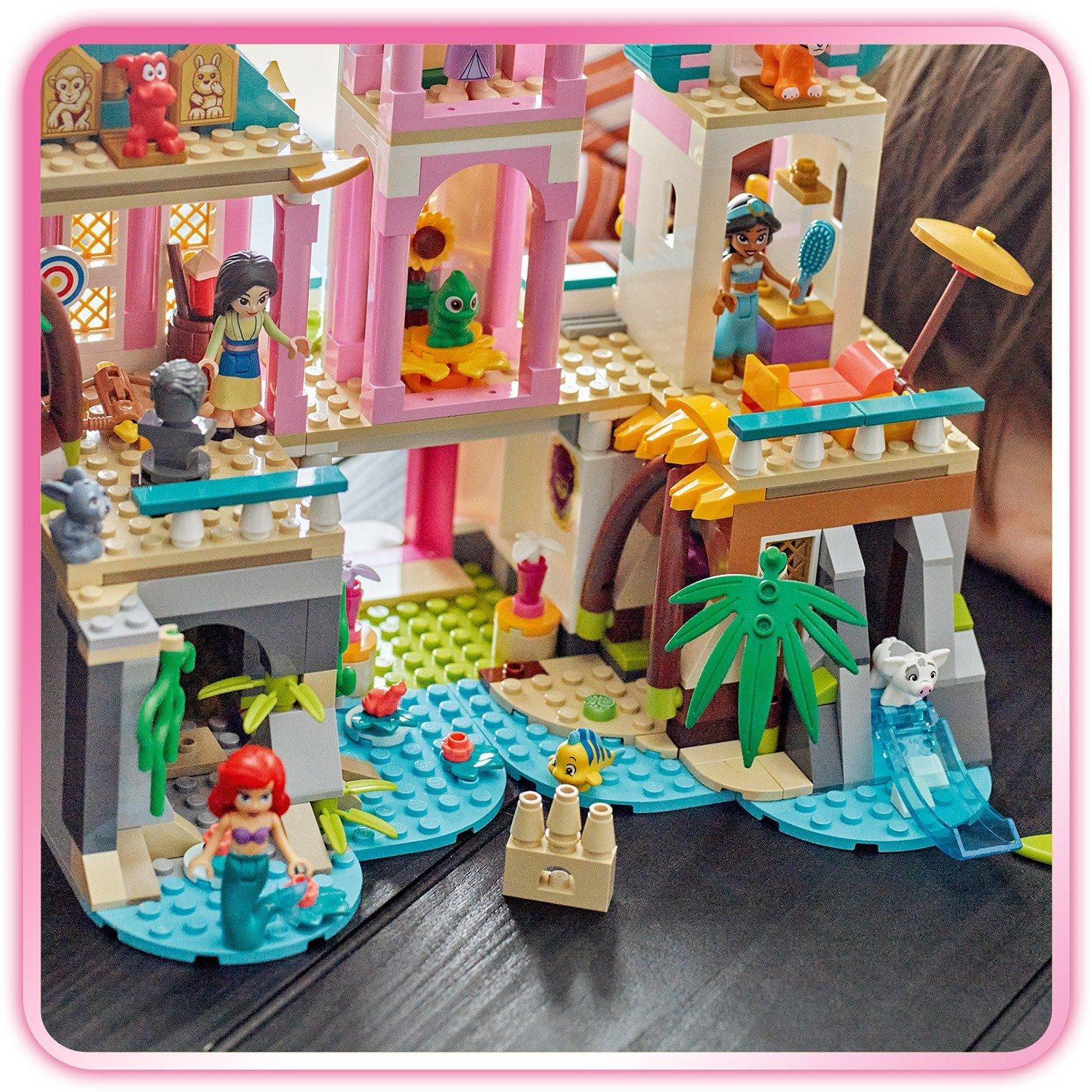 Princess Castle - LEGO - LEGO® Disney Princess Castle & Royal Pets Toy Building Playset 43267 - 12
