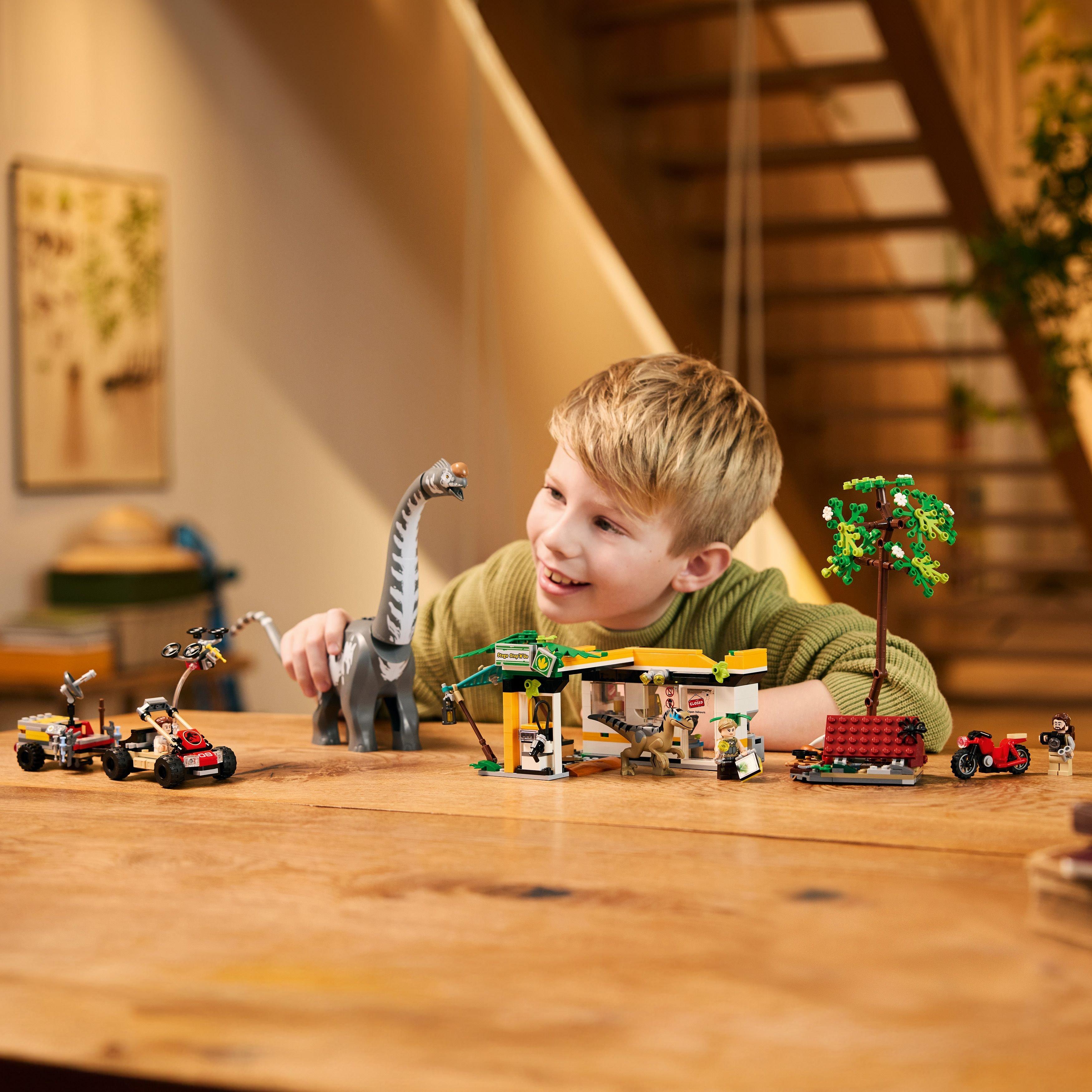 TBC - LEGO - Jurassic World -  Raptor & Titanosaurus Tracking Mission 76973 - 3