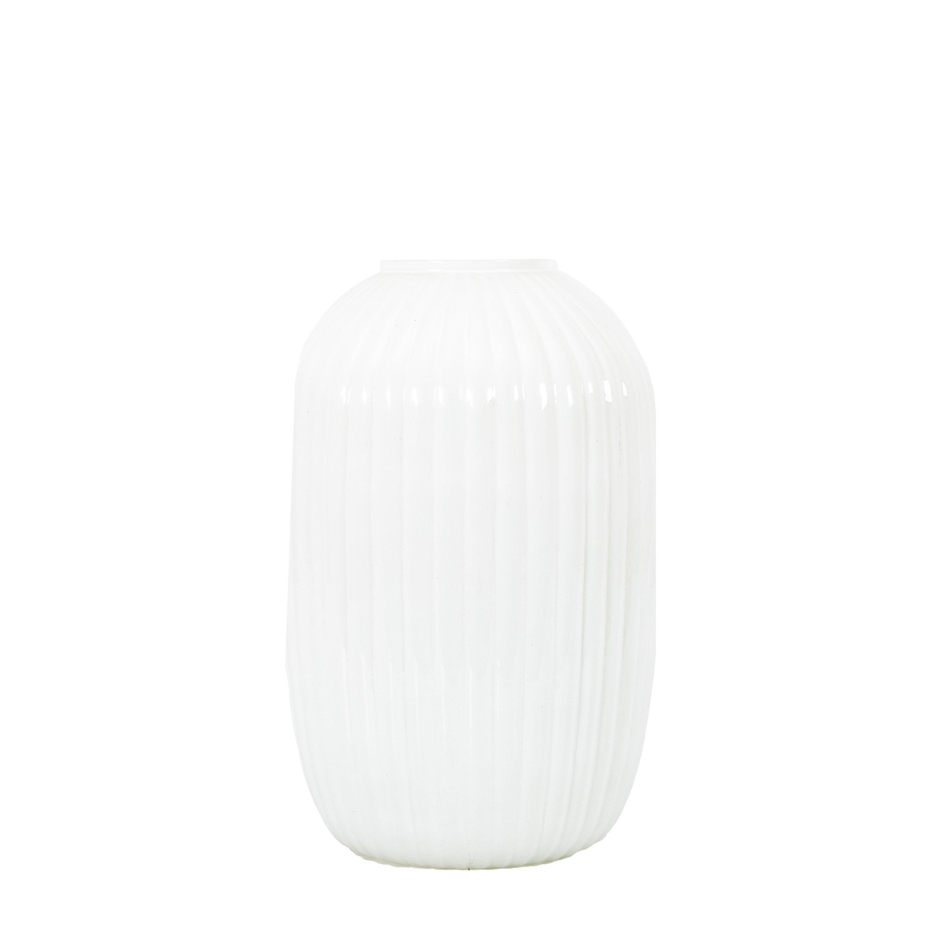 White - Gallery - Fjord Vase Medium White 210x210x305mm - 4