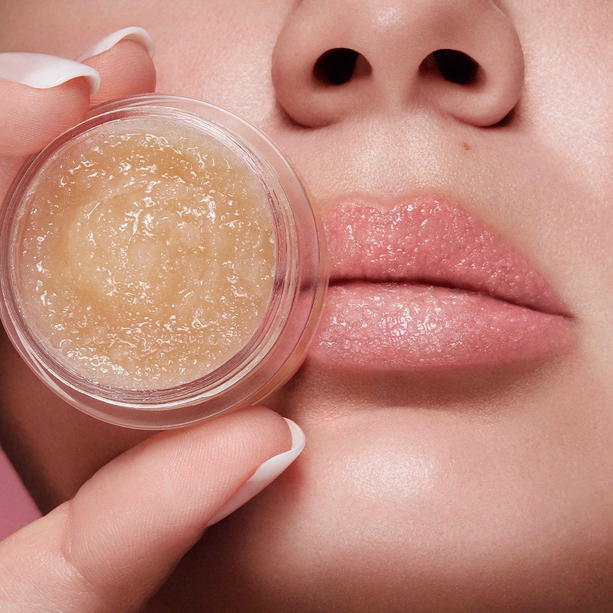 Clear - Kylie Skin - Sugar Lip Scrub - 3