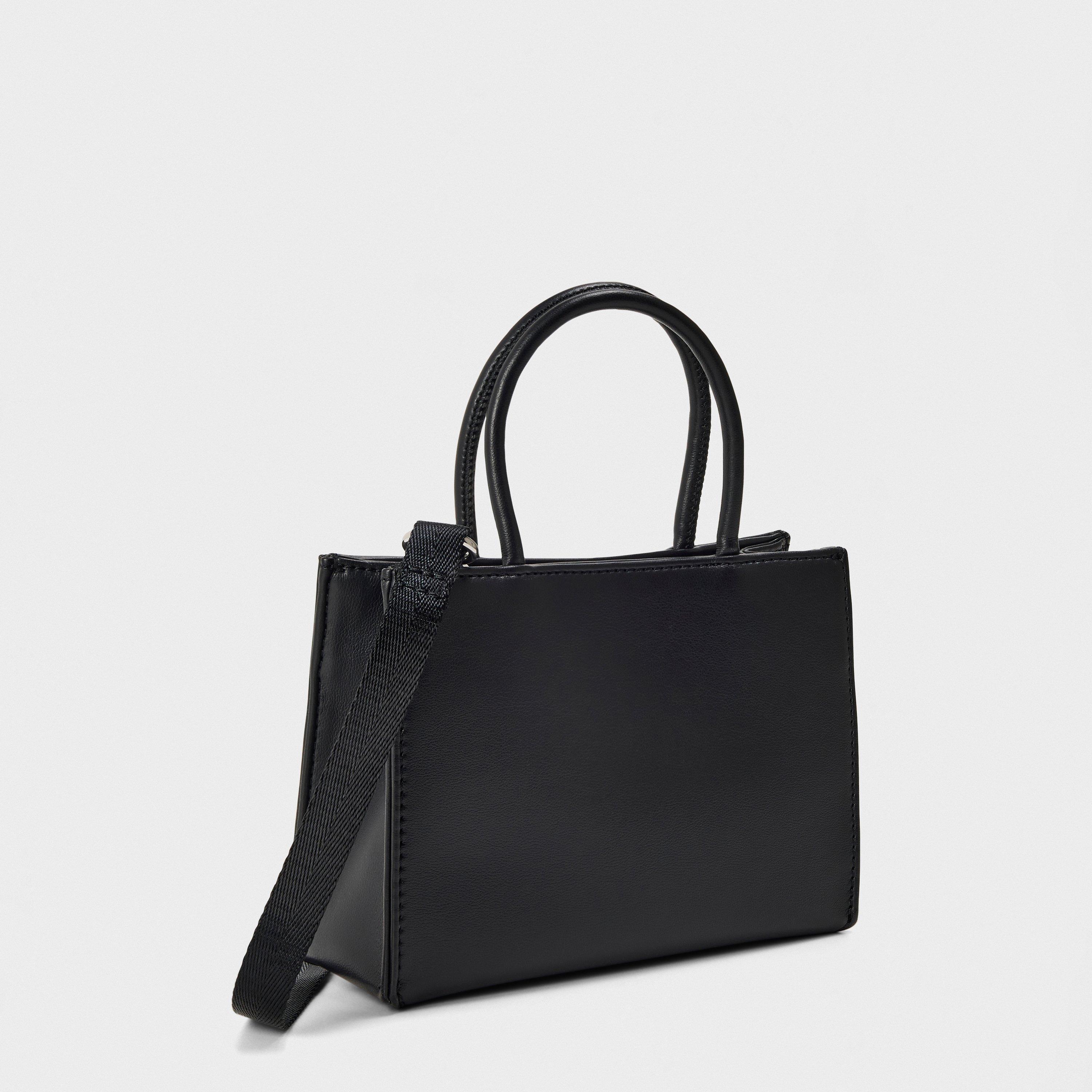 Black T8013 - Diesel - Juniors 3D Mini Bag - 2