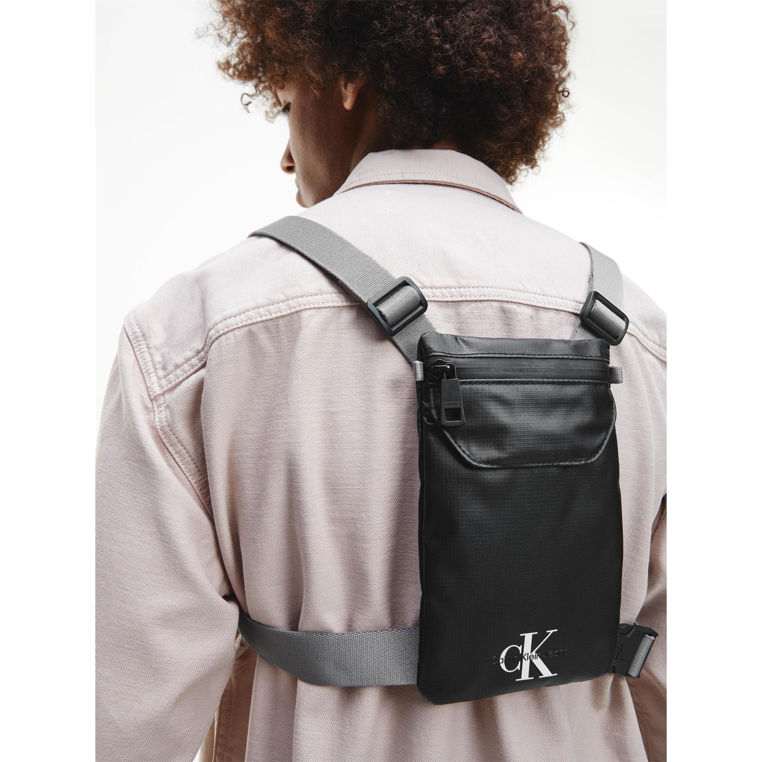 Zwarte BDS - Calvin Klein Jeans - Men's CKJ Utility Cross Body Bag - 6