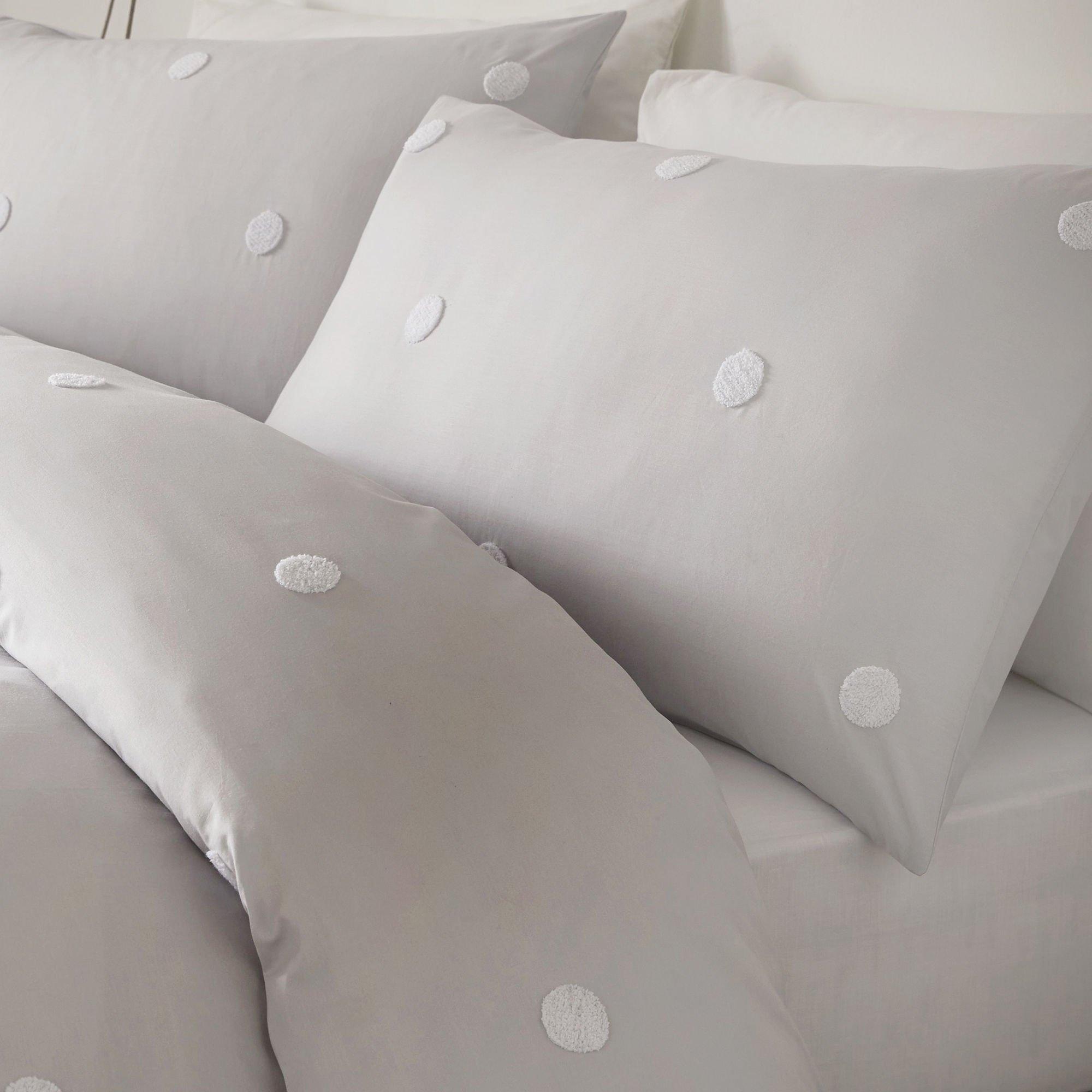 Silver - Appletree - Dot Garden Duvet Cover Set Silver with White Dots - 3