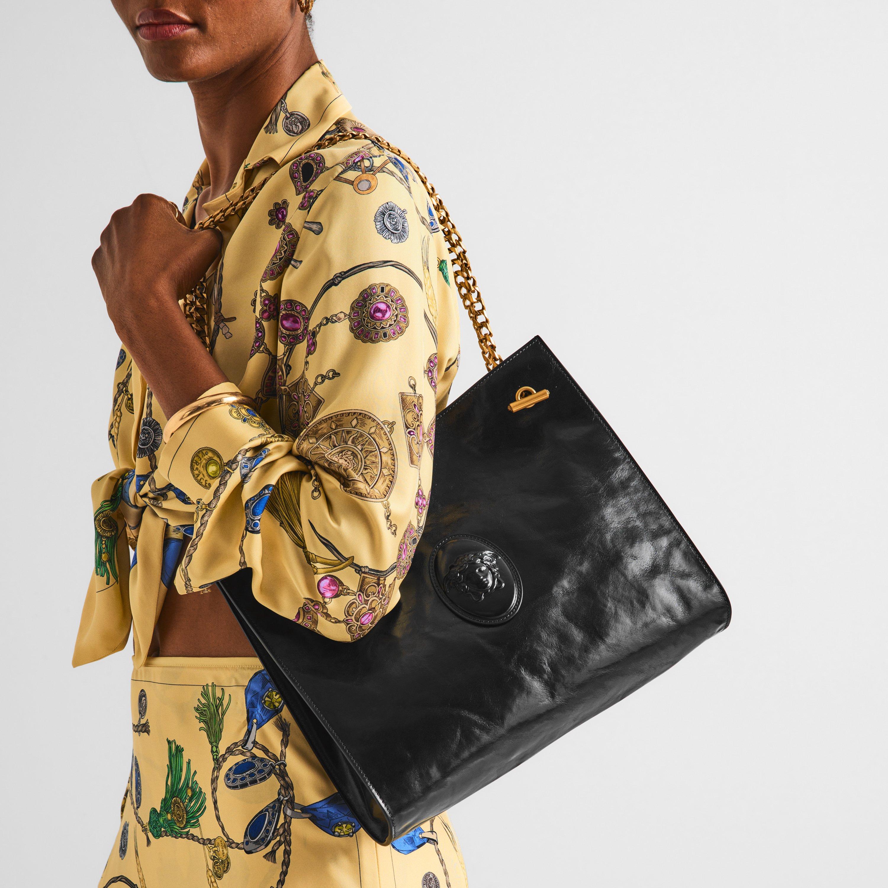 Black Leather - Versace - Women's Chain Strap Shoulder Bag - 3