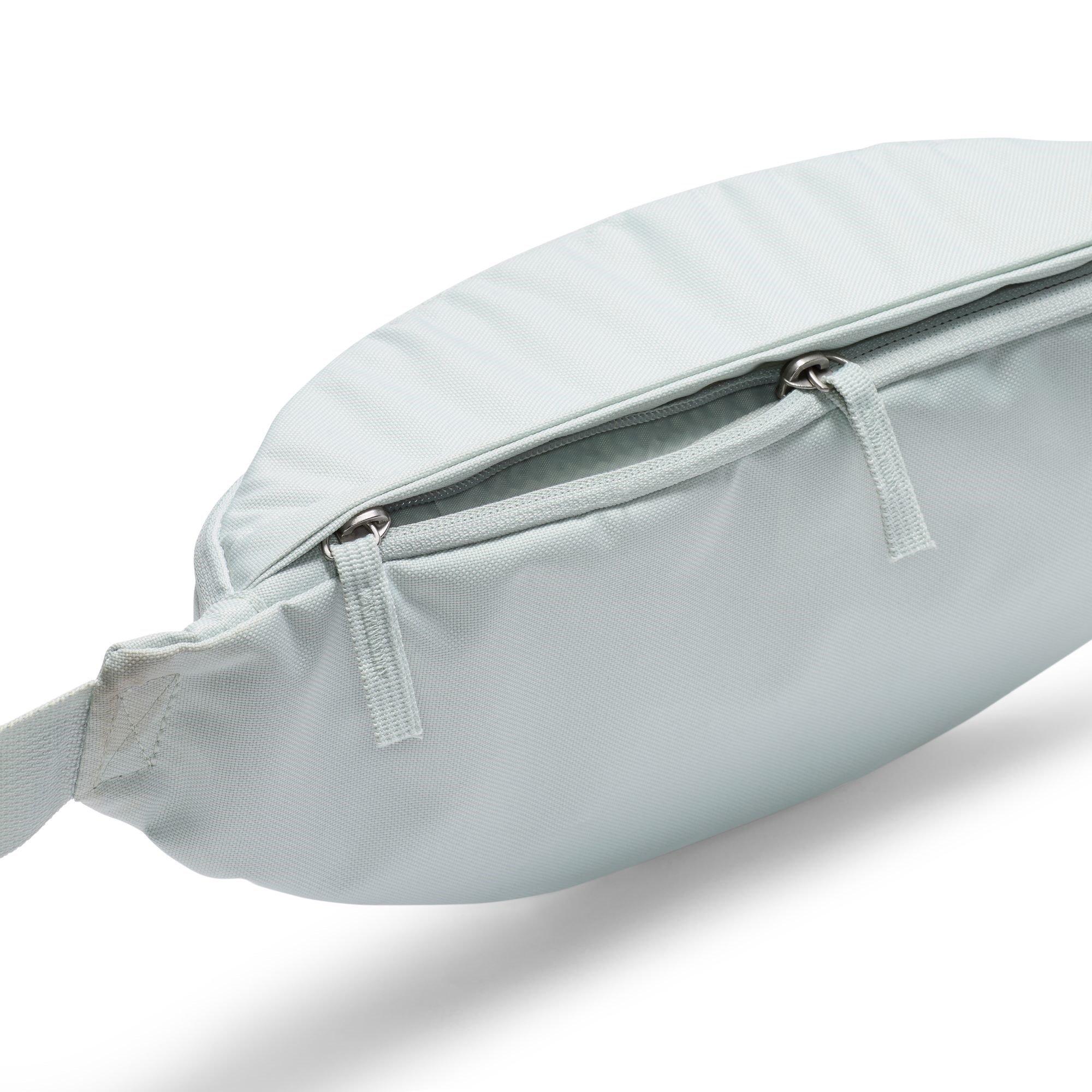 Light Silver - Nike - Heritage Waistpack Adults - 5