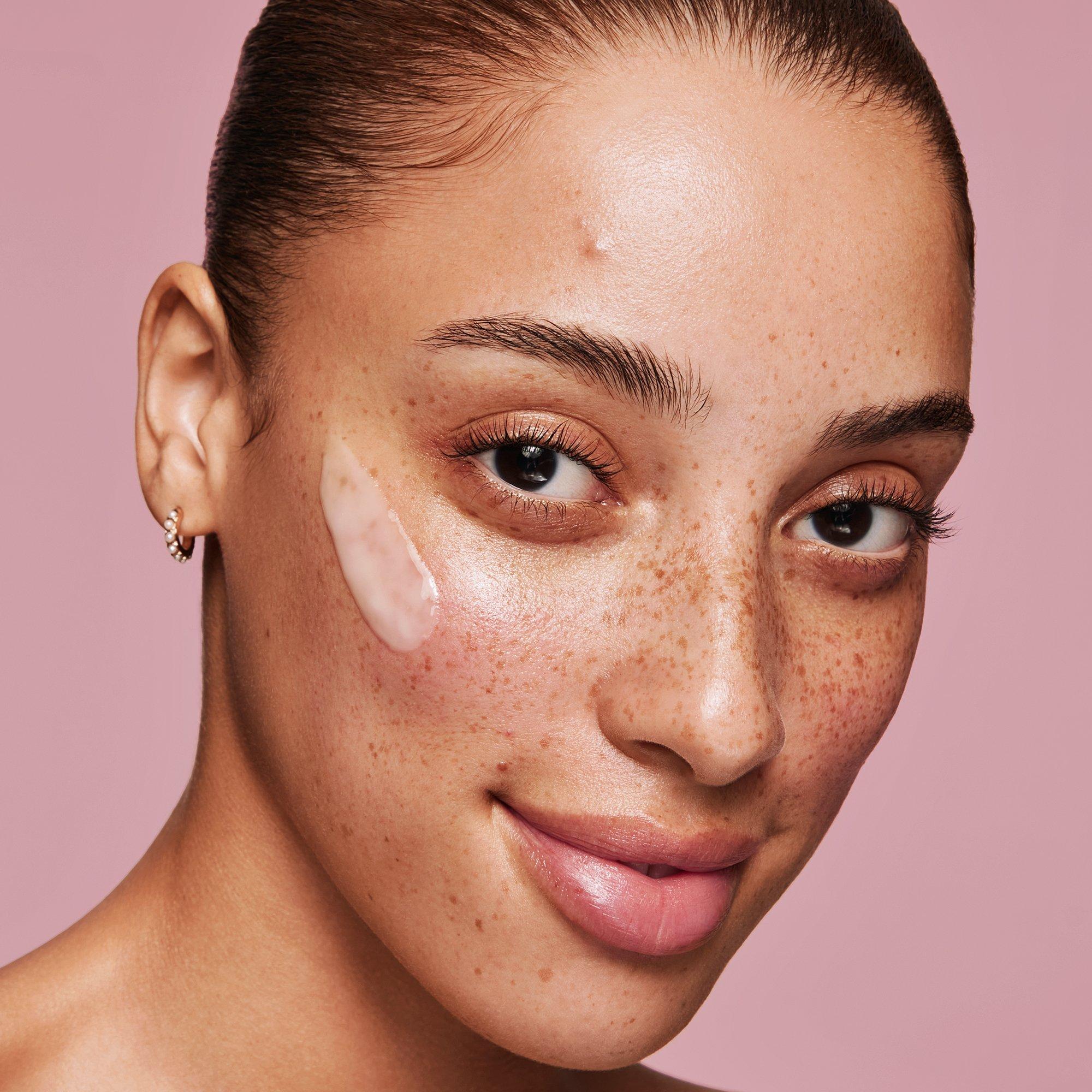 Clear - Kylie Skin - Clarifying Gel Cream - 3