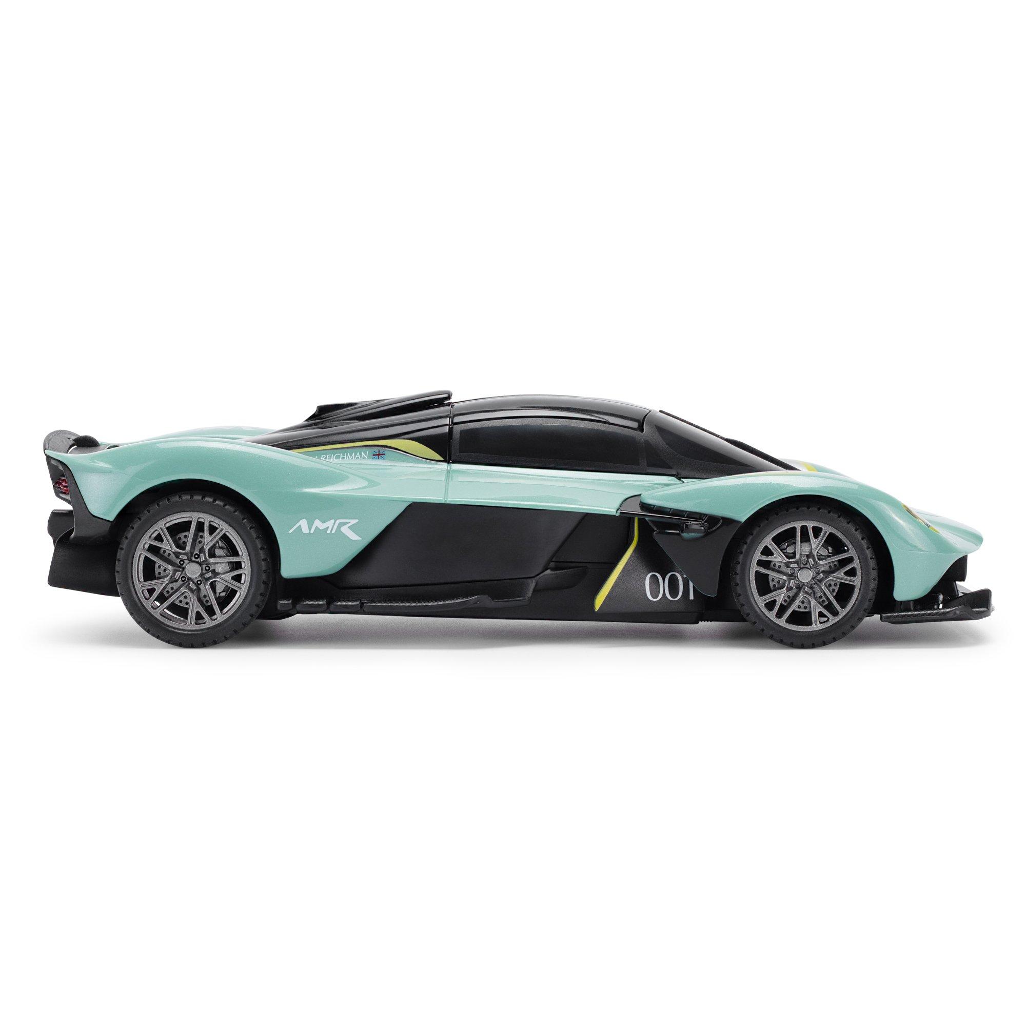 Aston Martin - CMJ RC Cars - Team CMJ RC Cars Licensed Remote Control Car 1:24 Scale 2.4Ghz - 3