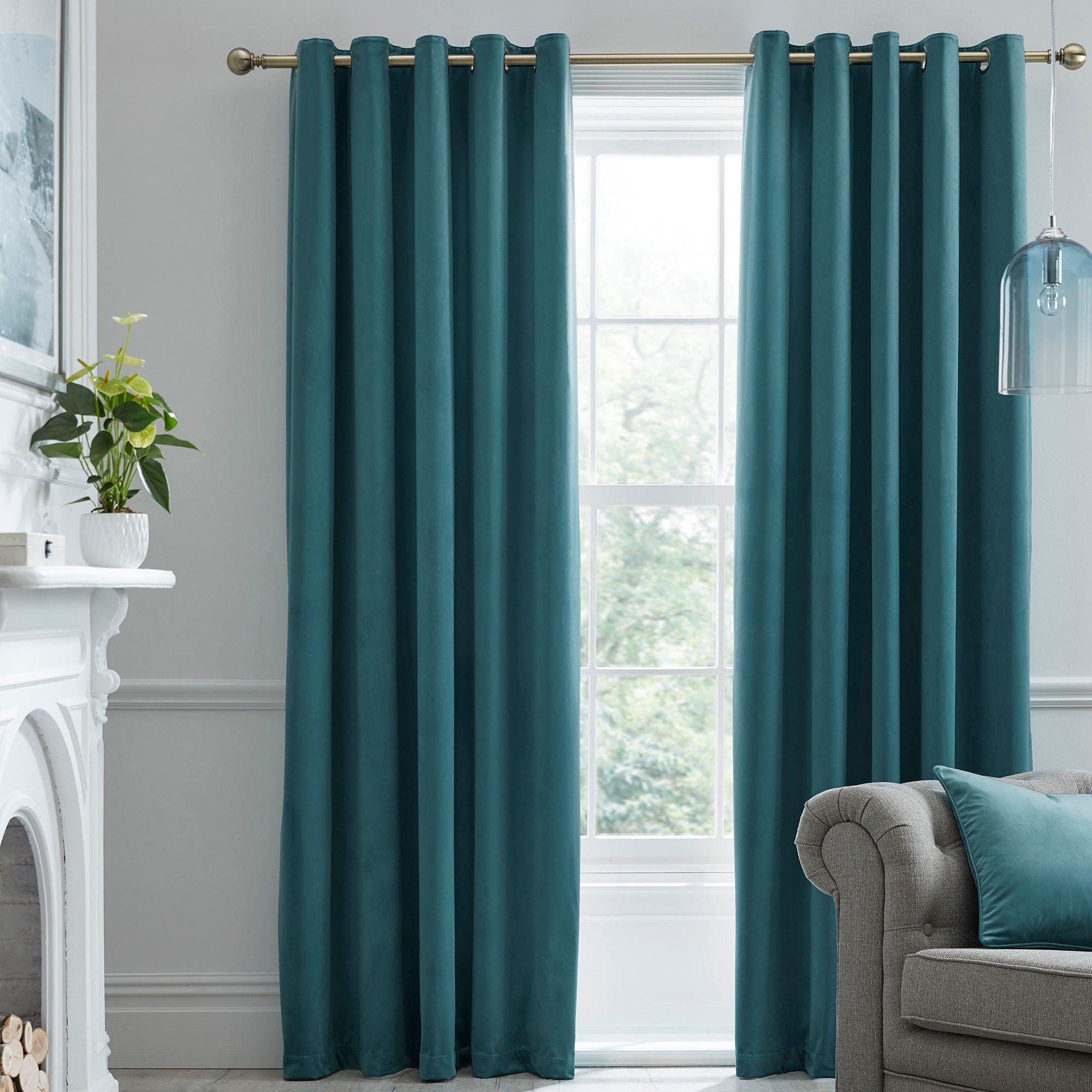 Teal - Laurence Llewelyn-Bowen - Montrose Thermal Velvet Eyelet Curtains in Teal - 1