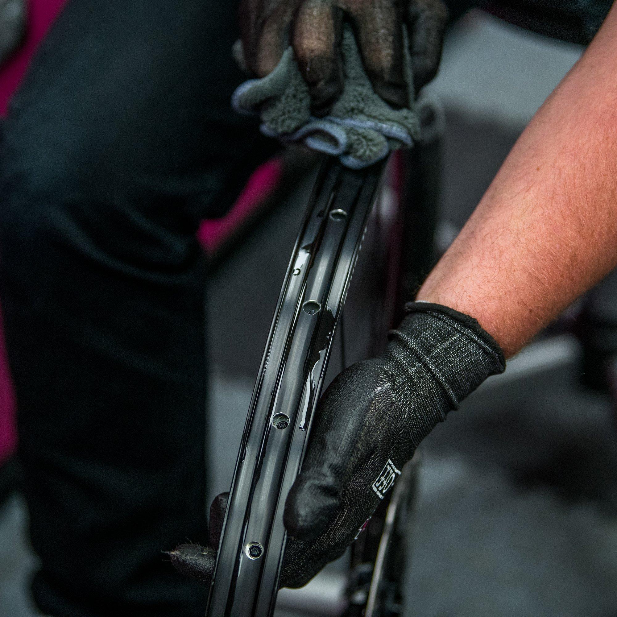 Pink - Muc-Off - Glue Remover - 6