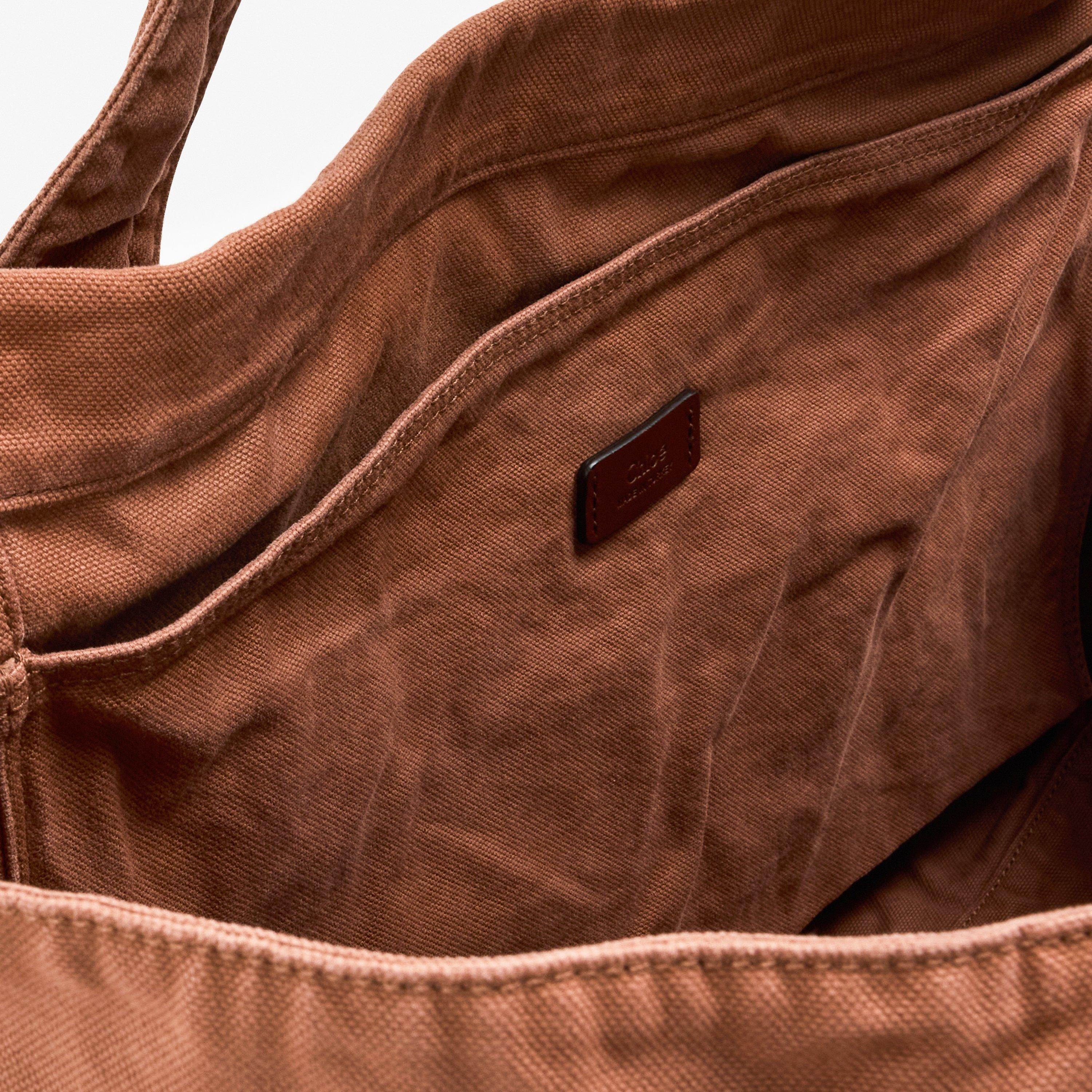 Wild Pink - Chloe - Women's Plage Tote Bag - 5