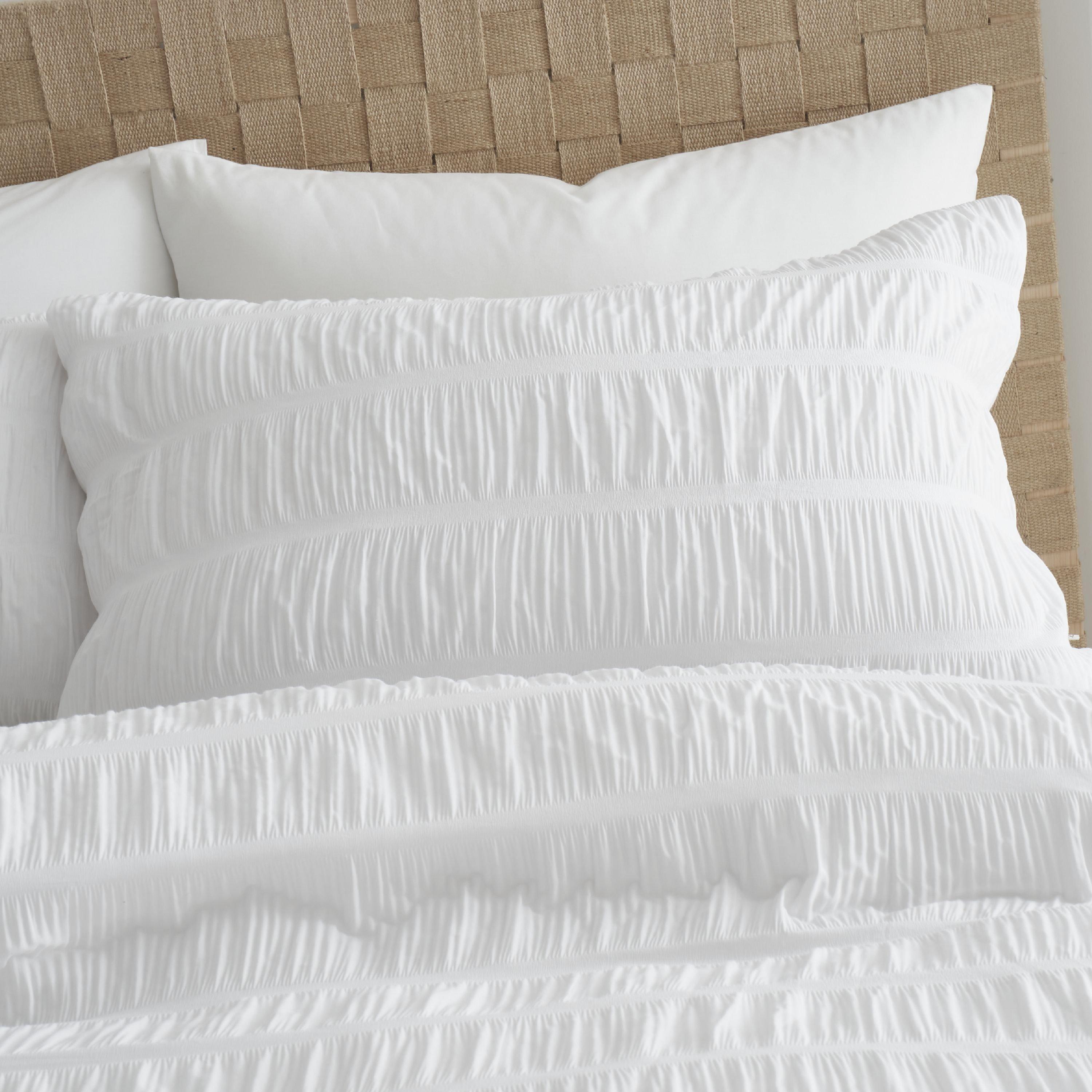 White - Catherine Lansfield - Seersucker Duvet Cover Set - 2