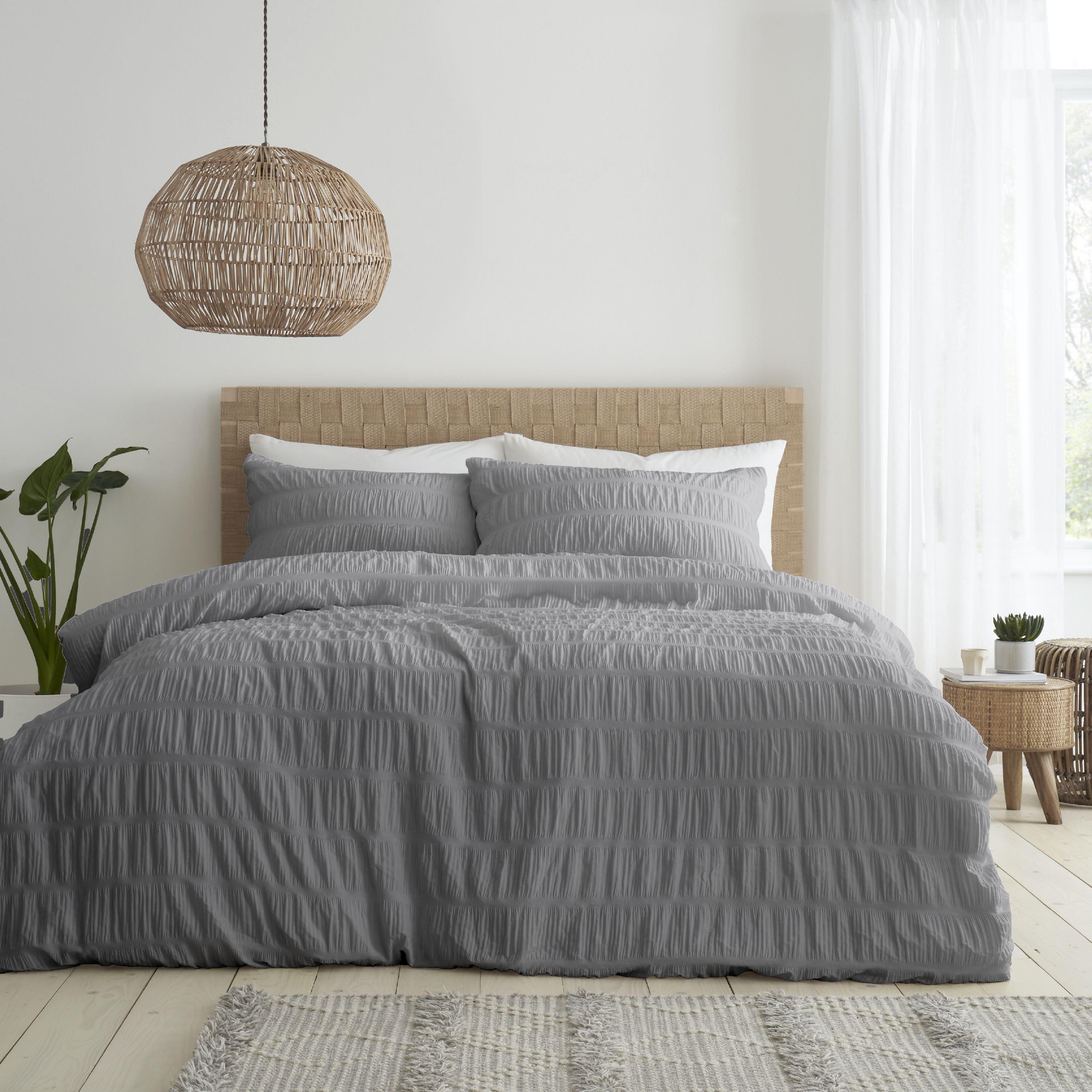 Catherine Lansfield  Seersucker Duvet Cover Set - Grey - King