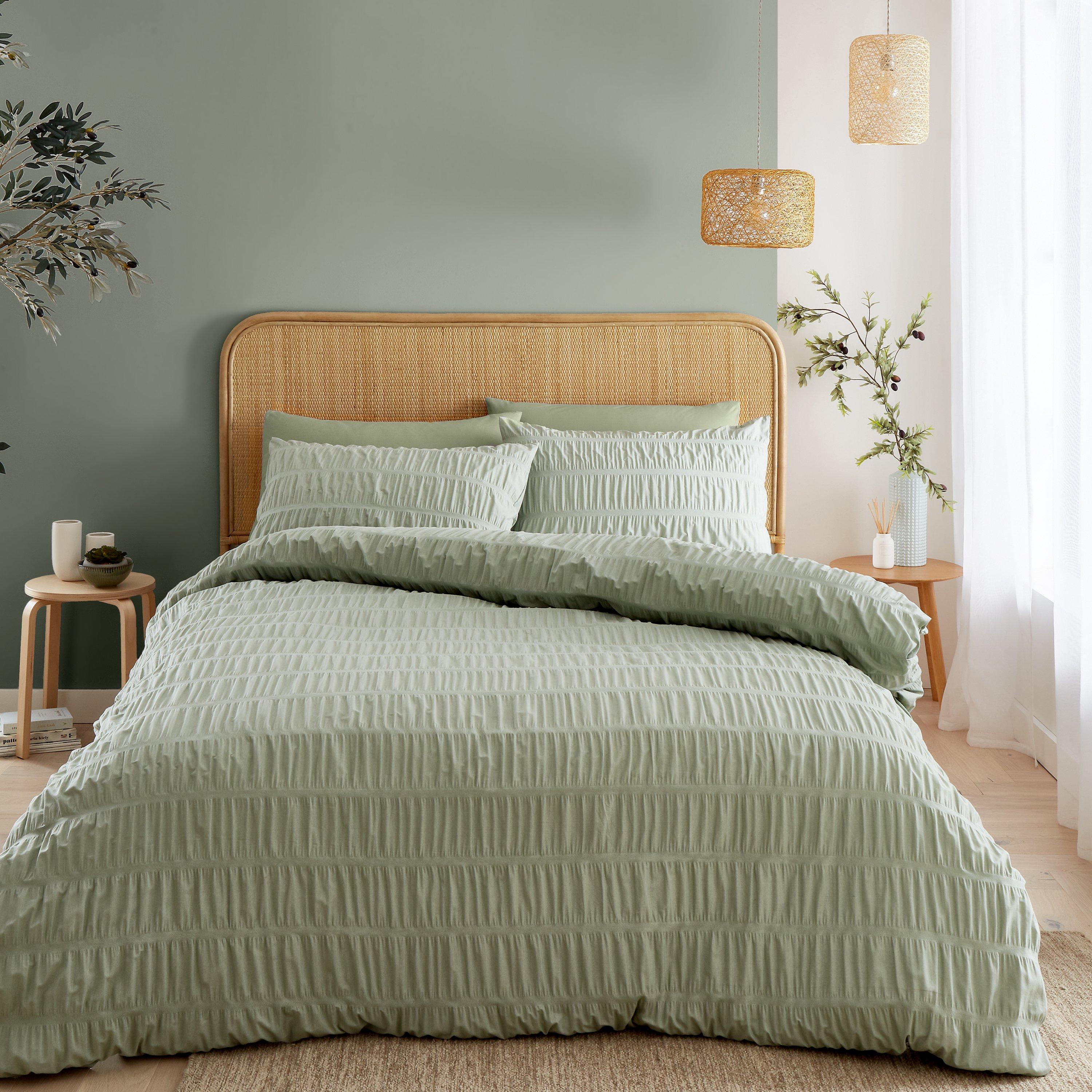Catherine Lansfield  Seersucker Duvet Cover Set - Sage Green - King