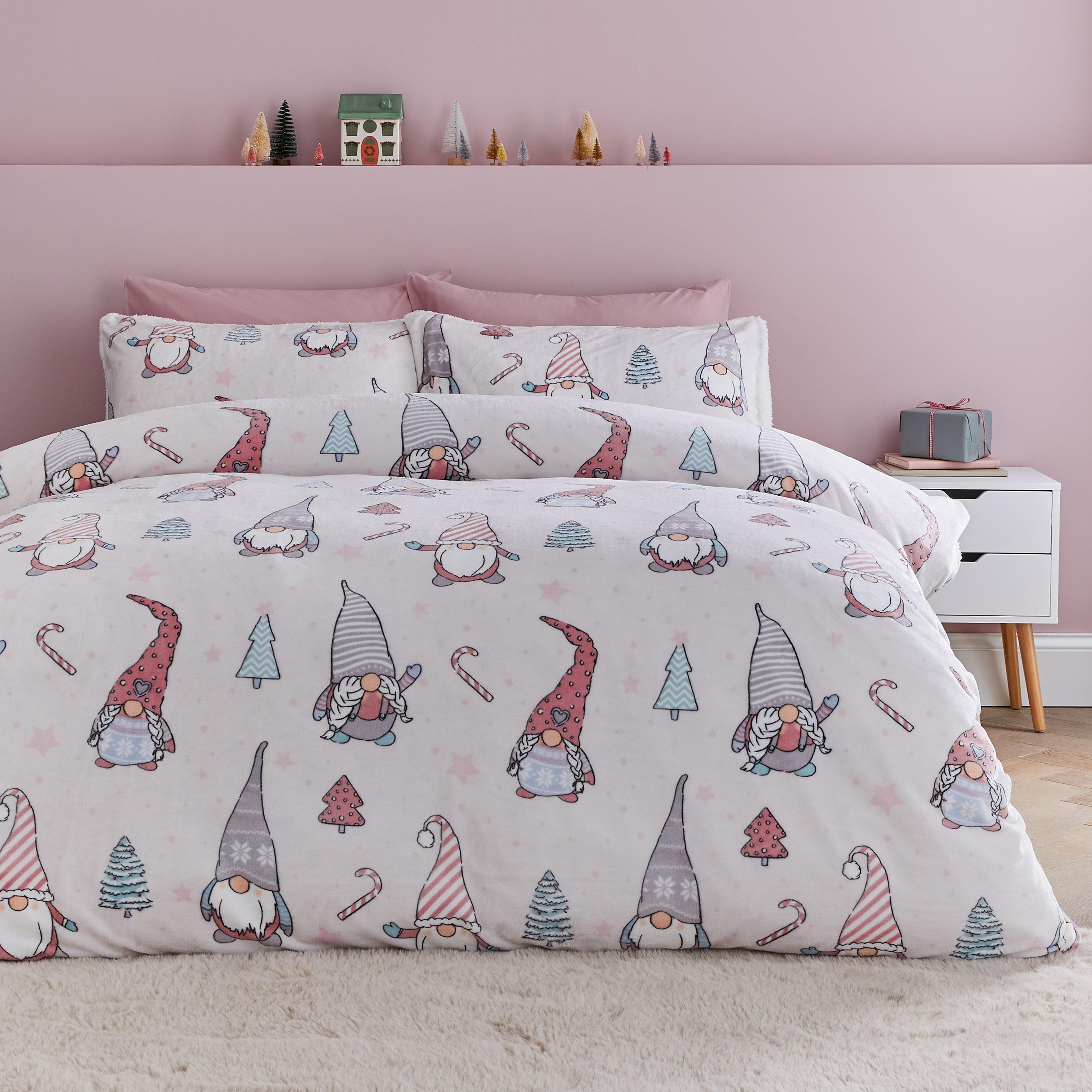 Pink - Catherine Lansfield - Christmas Festive Gnomes Cosy Duvet Cover Set - 1