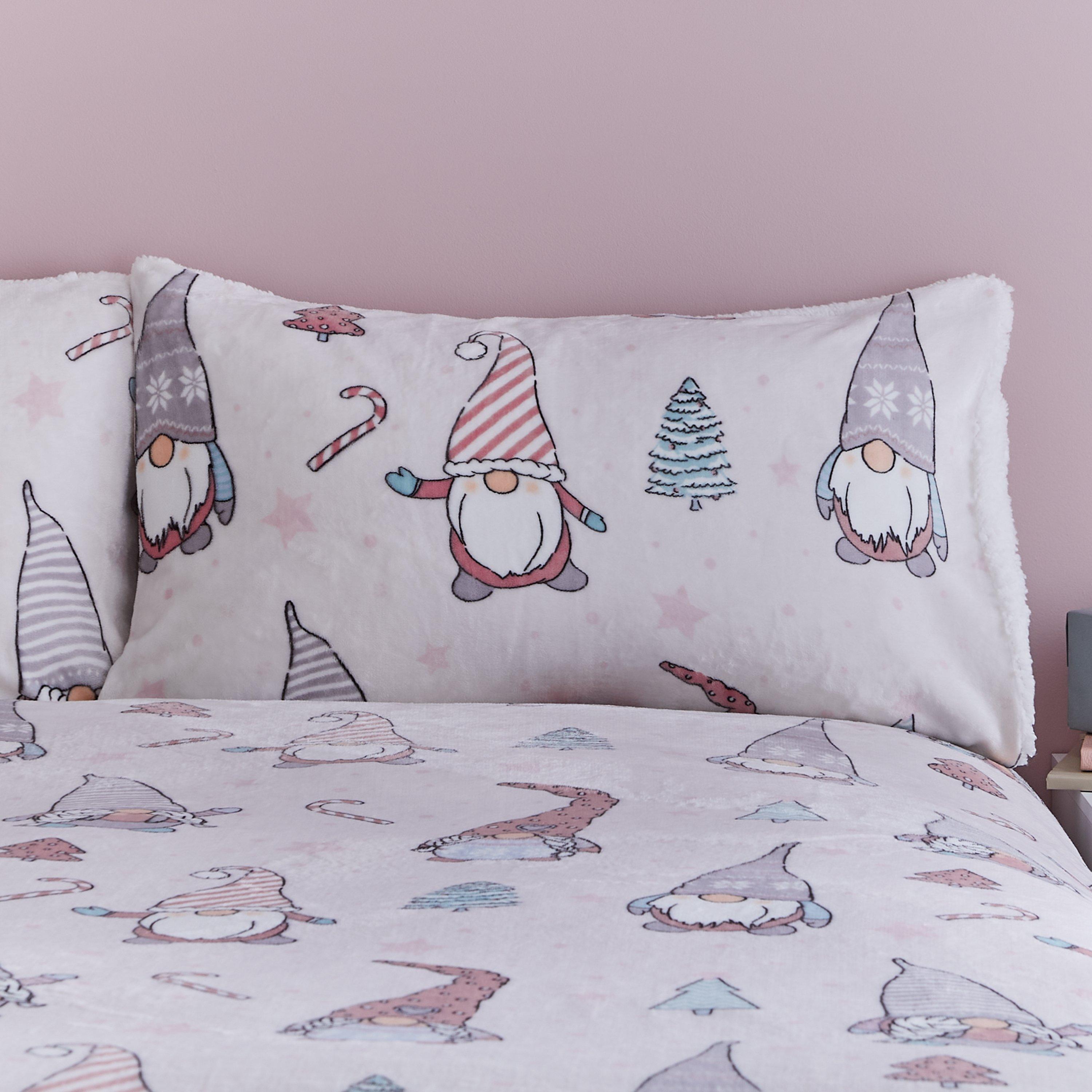 Pink - Catherine Lansfield - Christmas Festive Gnomes Cosy Duvet Cover Set - 2