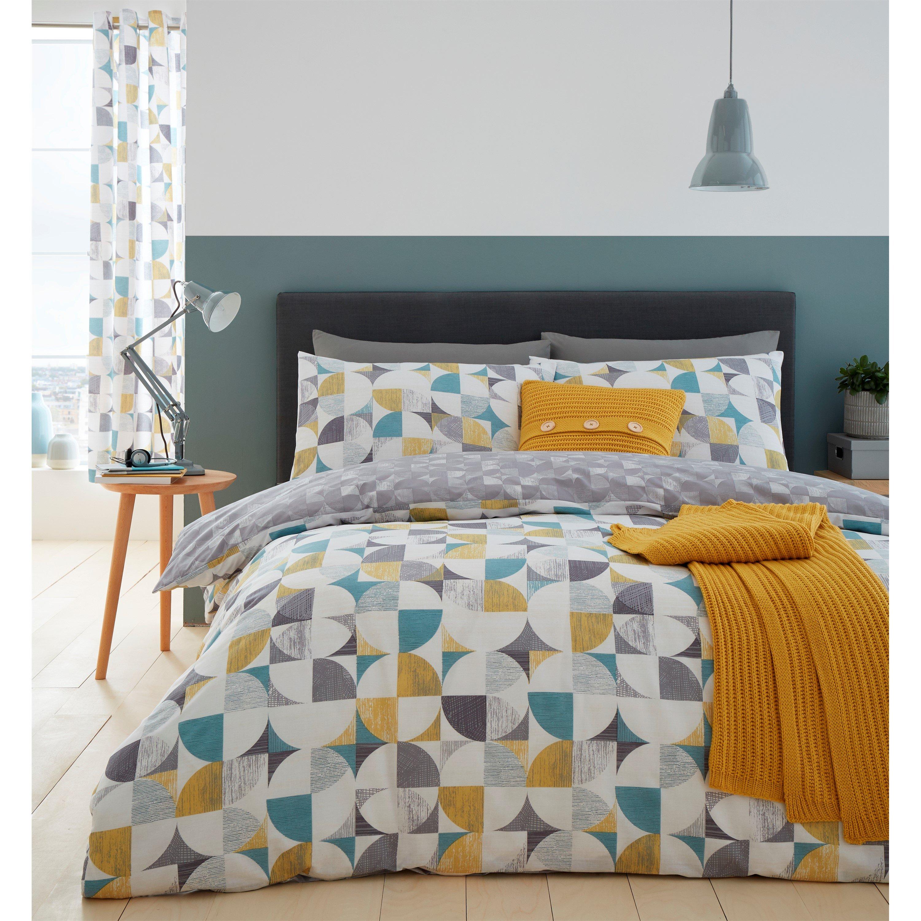 Ochre - Catherine Lansfield - Retro Circles Reversible Duvet Cover Set - 1