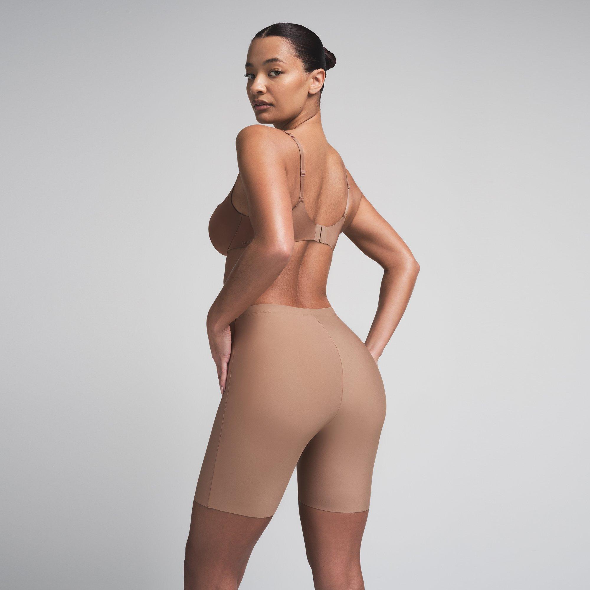 Sienna - SKIMS - Womens SKIMS Body Butt Enhancing Short - 3