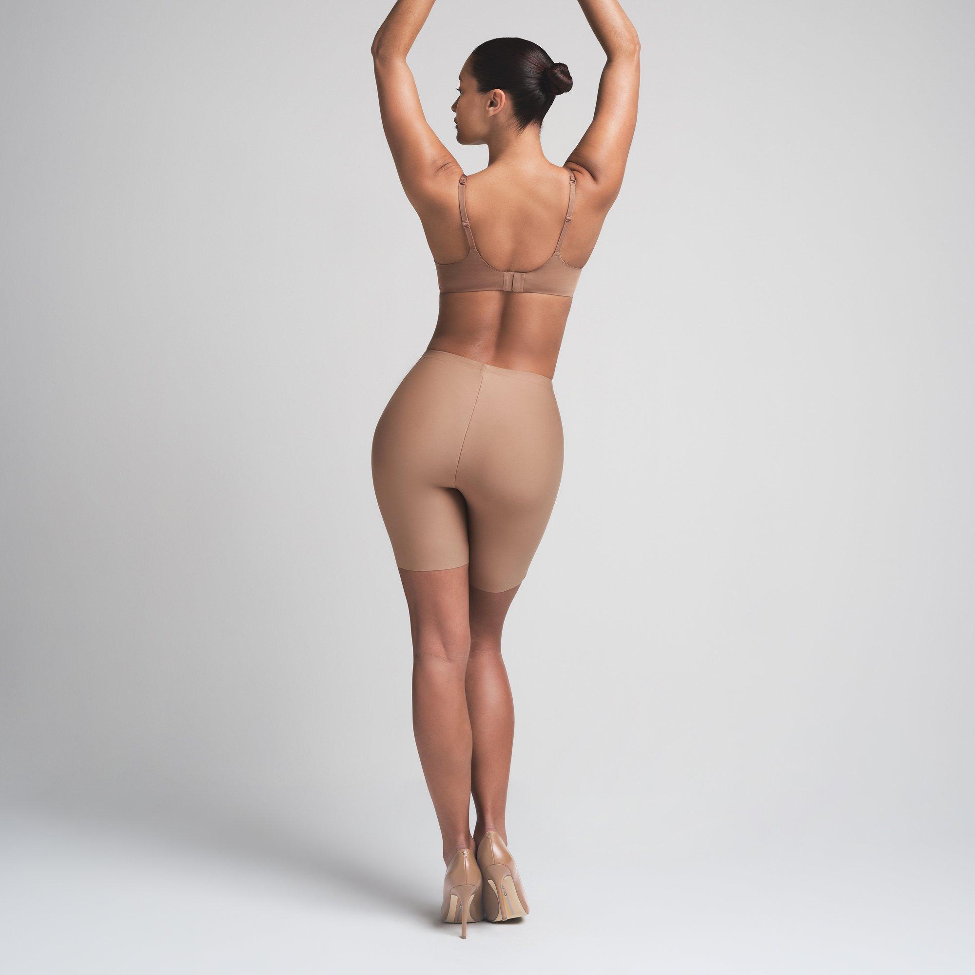 Sienna - SKIMS - Womens SKIMS Body Butt Enhancing Short - 5