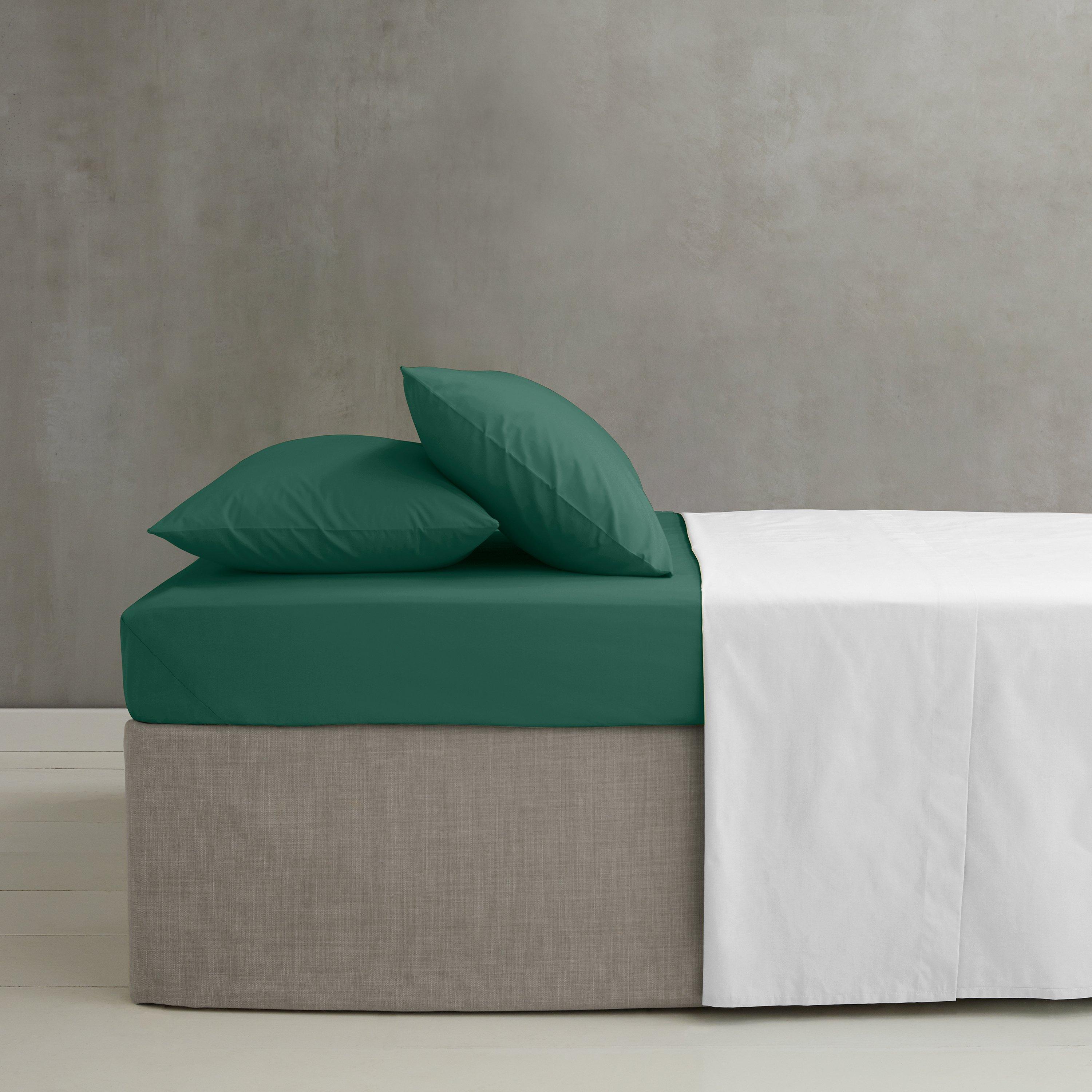Catherine Lansfield  Easy Iron Percale Combed Extra Deep Fitted Sheet - Dark Green - Super King