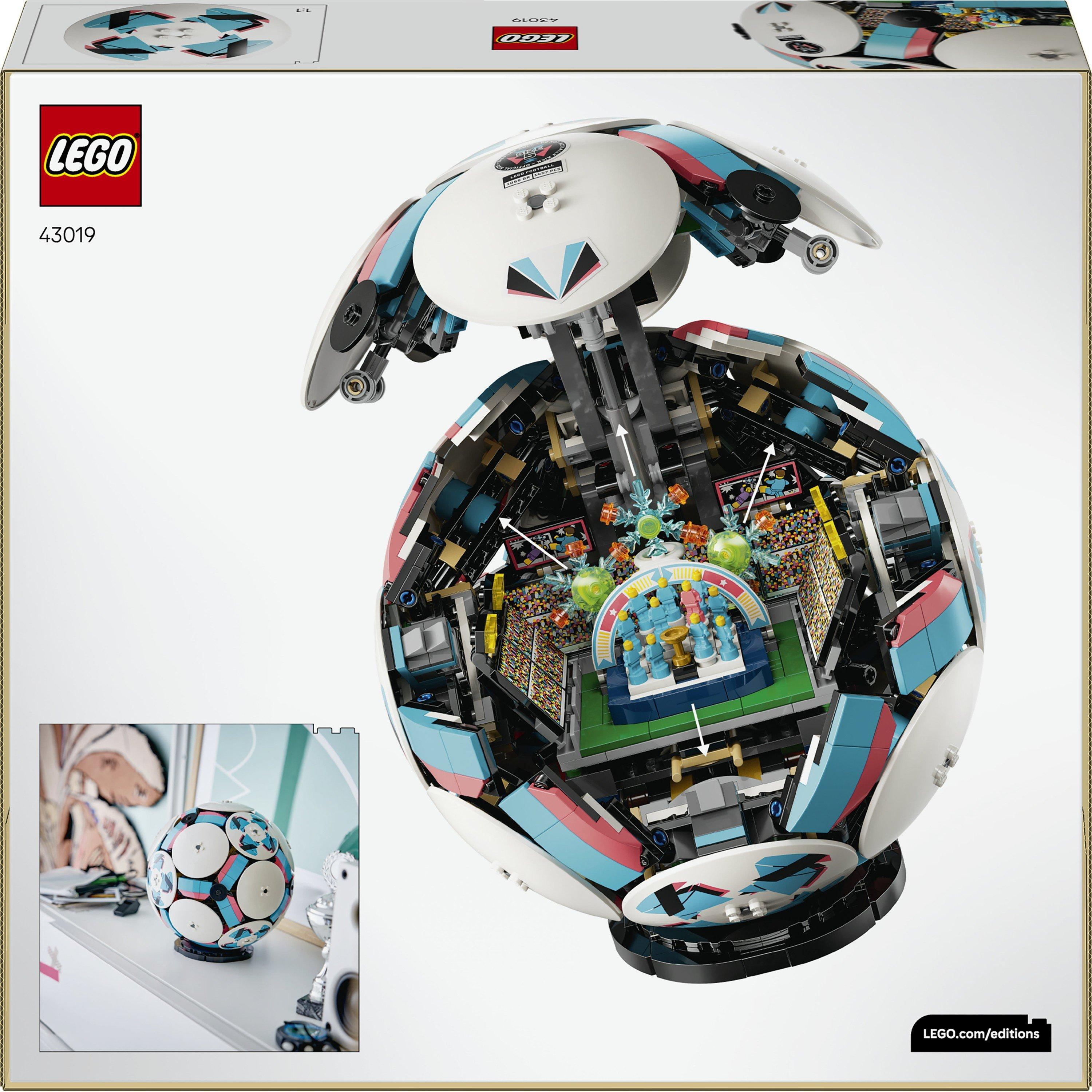 TBC - LEGO - Editions Football - 3D Display Model Building Kit 43019 - 10