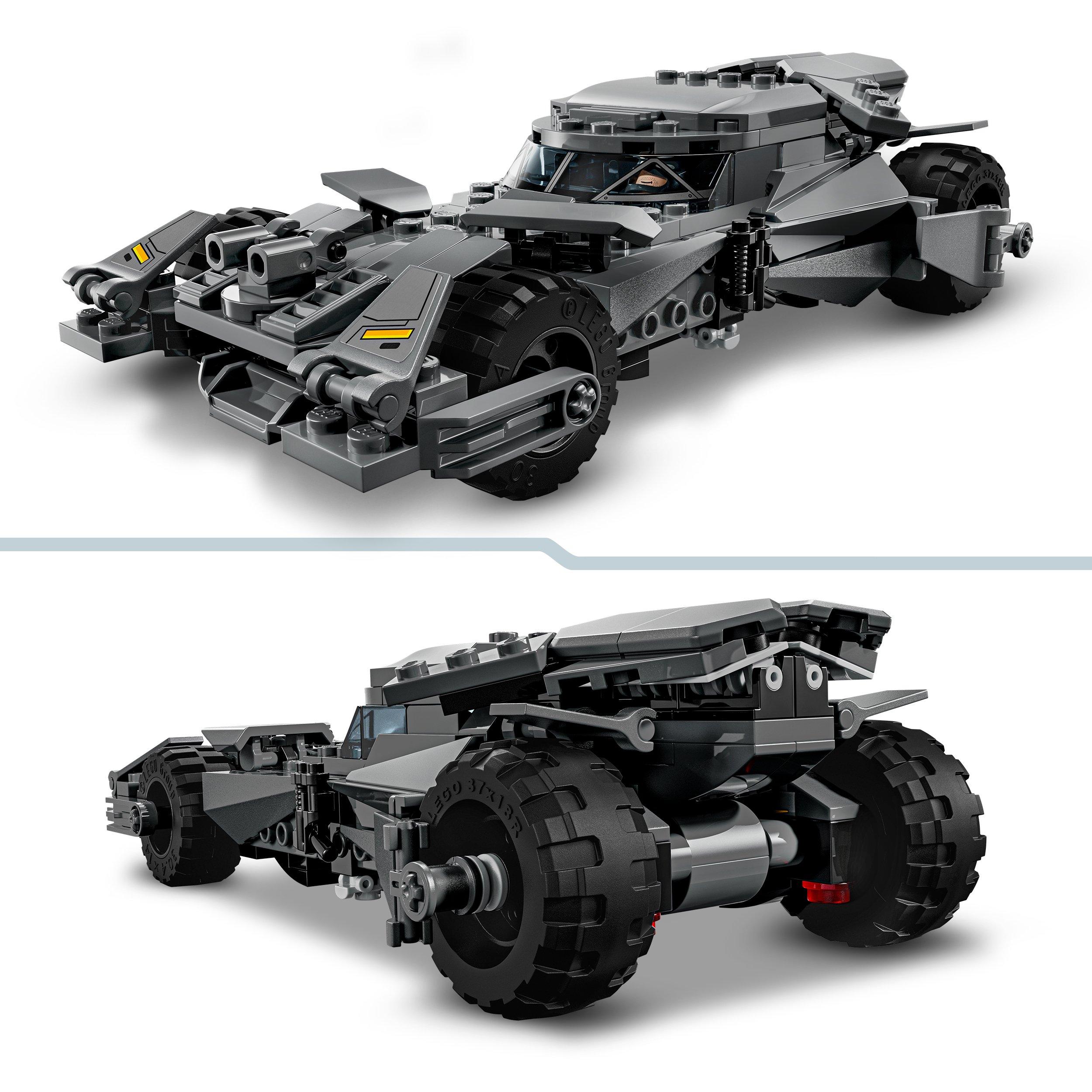 DC Comics - LEGO - DC Batman v Superman Batmobile Toy Car Model Kit 76331 - 2