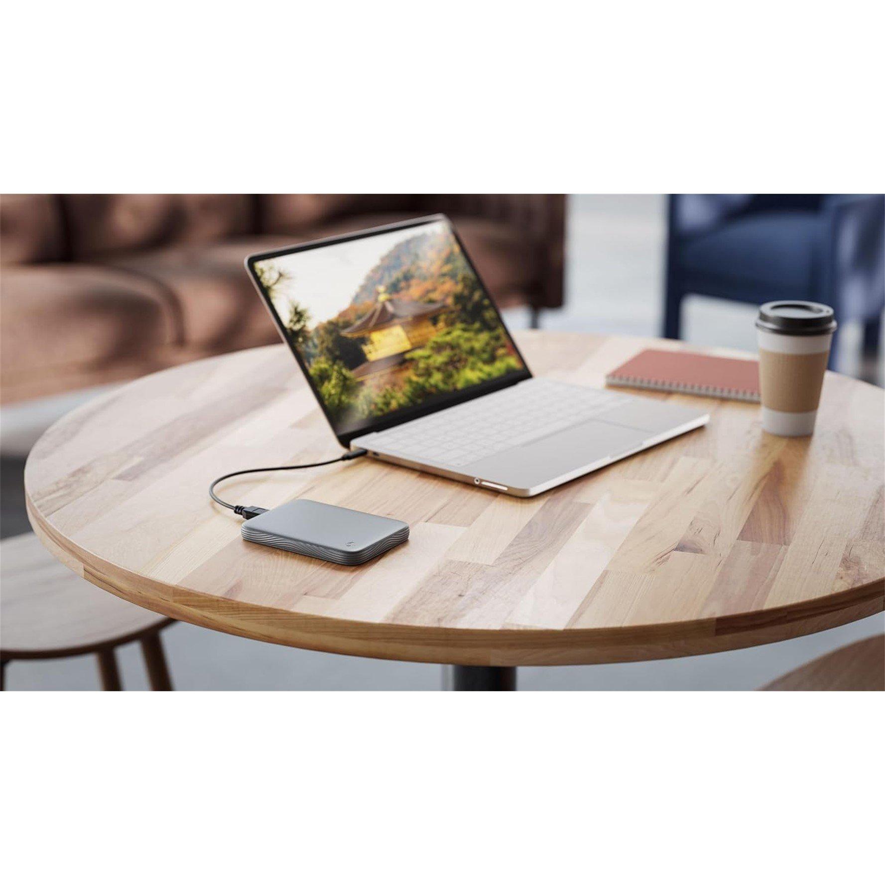 Negro - Seagate - 4TB Expansion Portable Hard Drive  MicroB to USB-C - 11