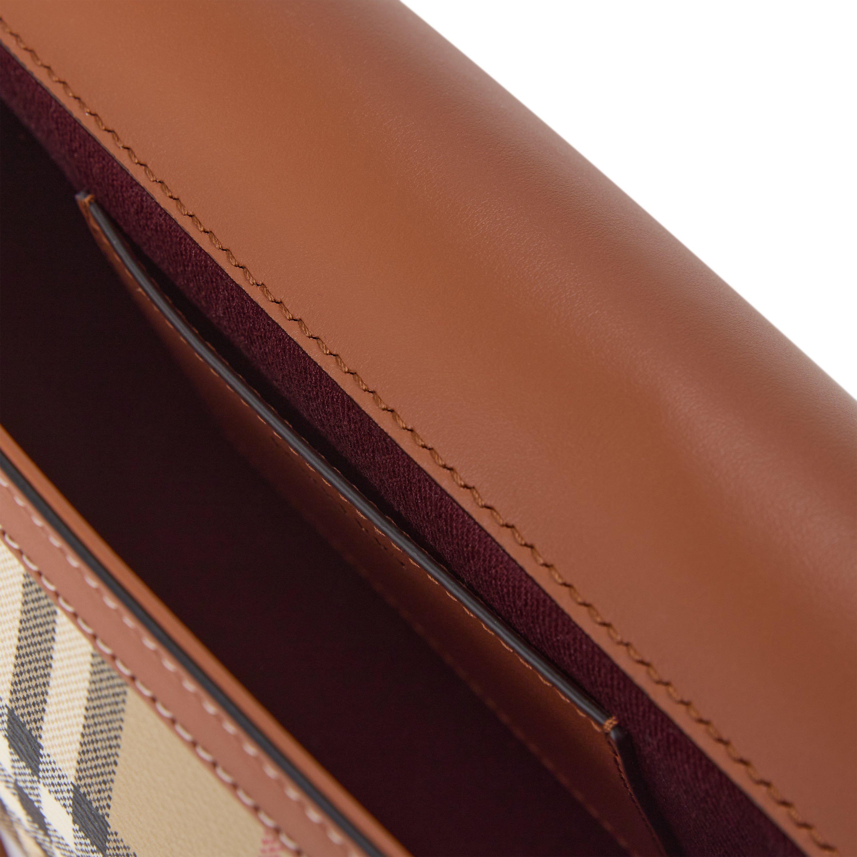 Archive Beige - Burberry - Burb Note AOP XB Ld00 - 4