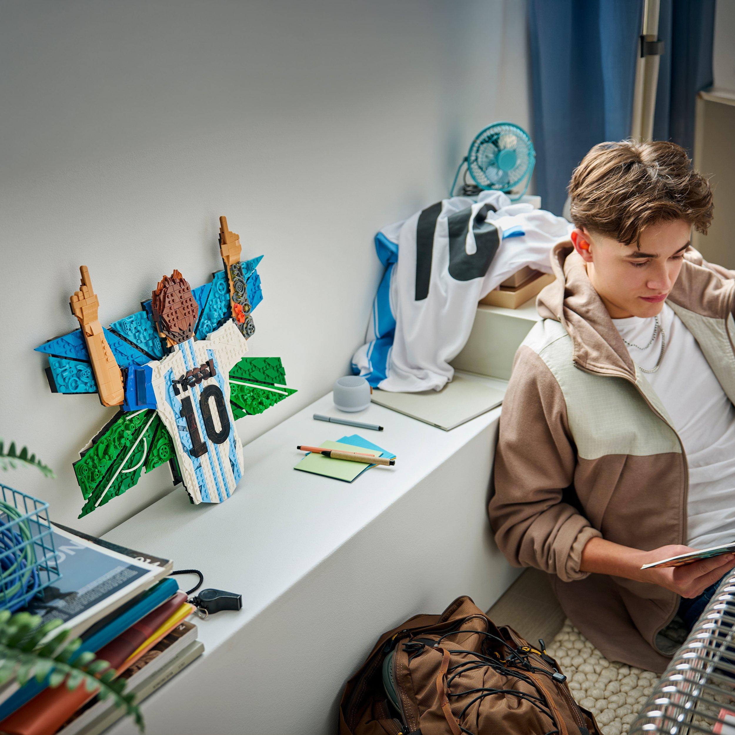 Messi - LEGO - Editions Lionel Messi – Celebration Building Set 43018 - 5