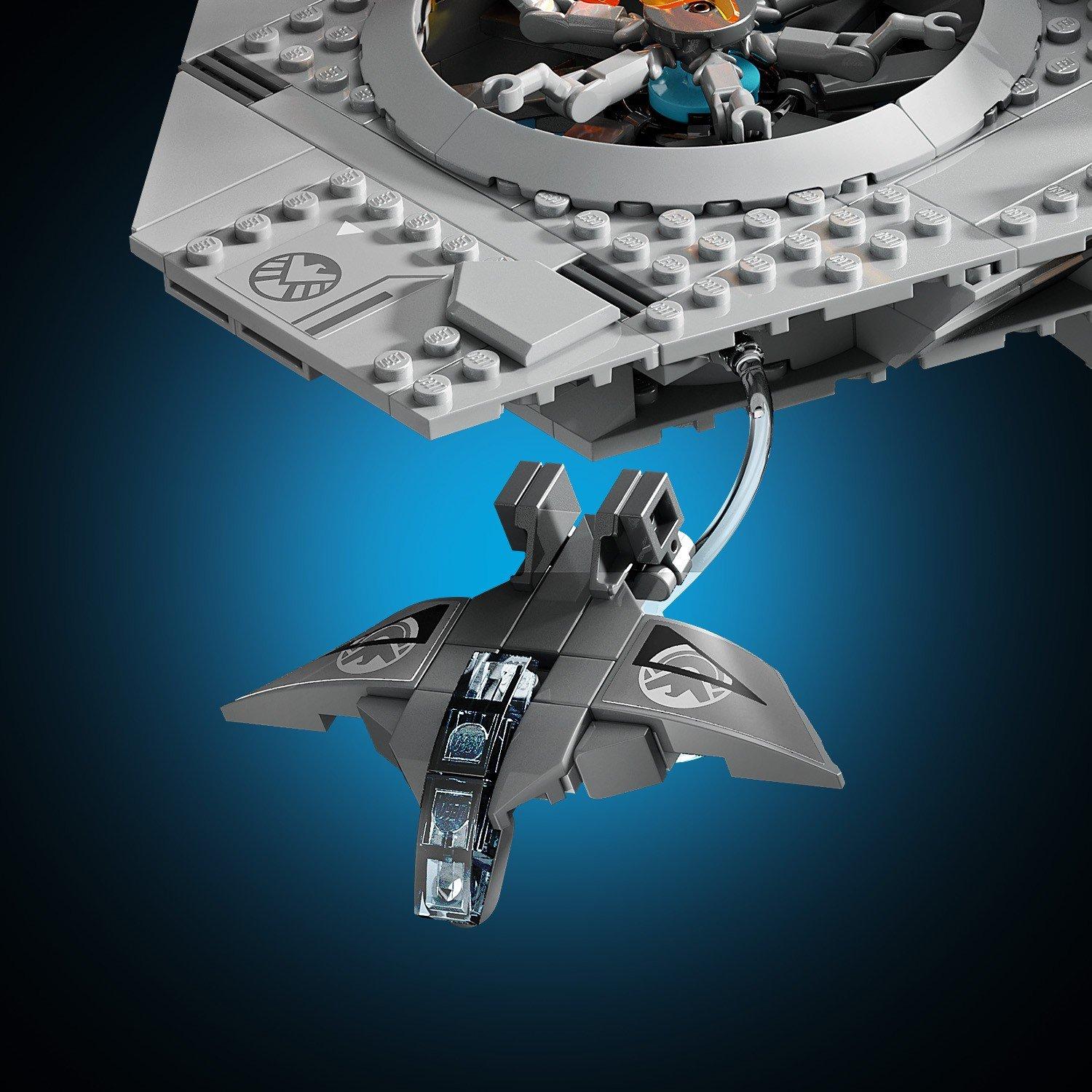 Helicarrier - LEGO - Marvel S.H.I.E.L.D. Helicarrier Model Kit 76354 - 12