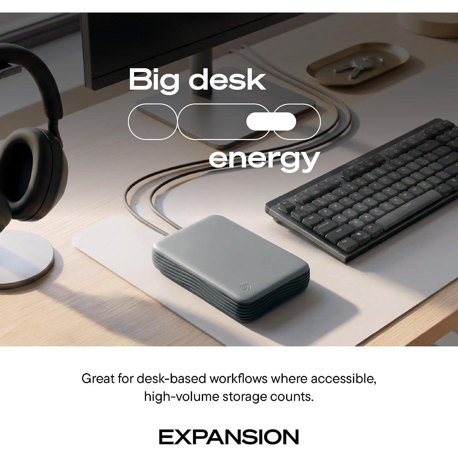 Negro - Seagate - 8TB Expansion Desktop Hard Drive  MicroB to USB-C - 11