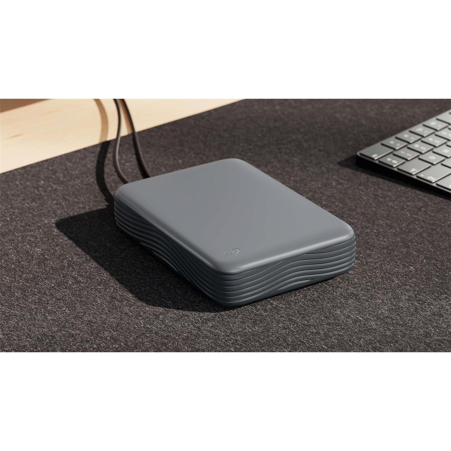 Negro - Seagate - 8TB Expansion Desktop Hard Drive  MicroB to USB-C - 9