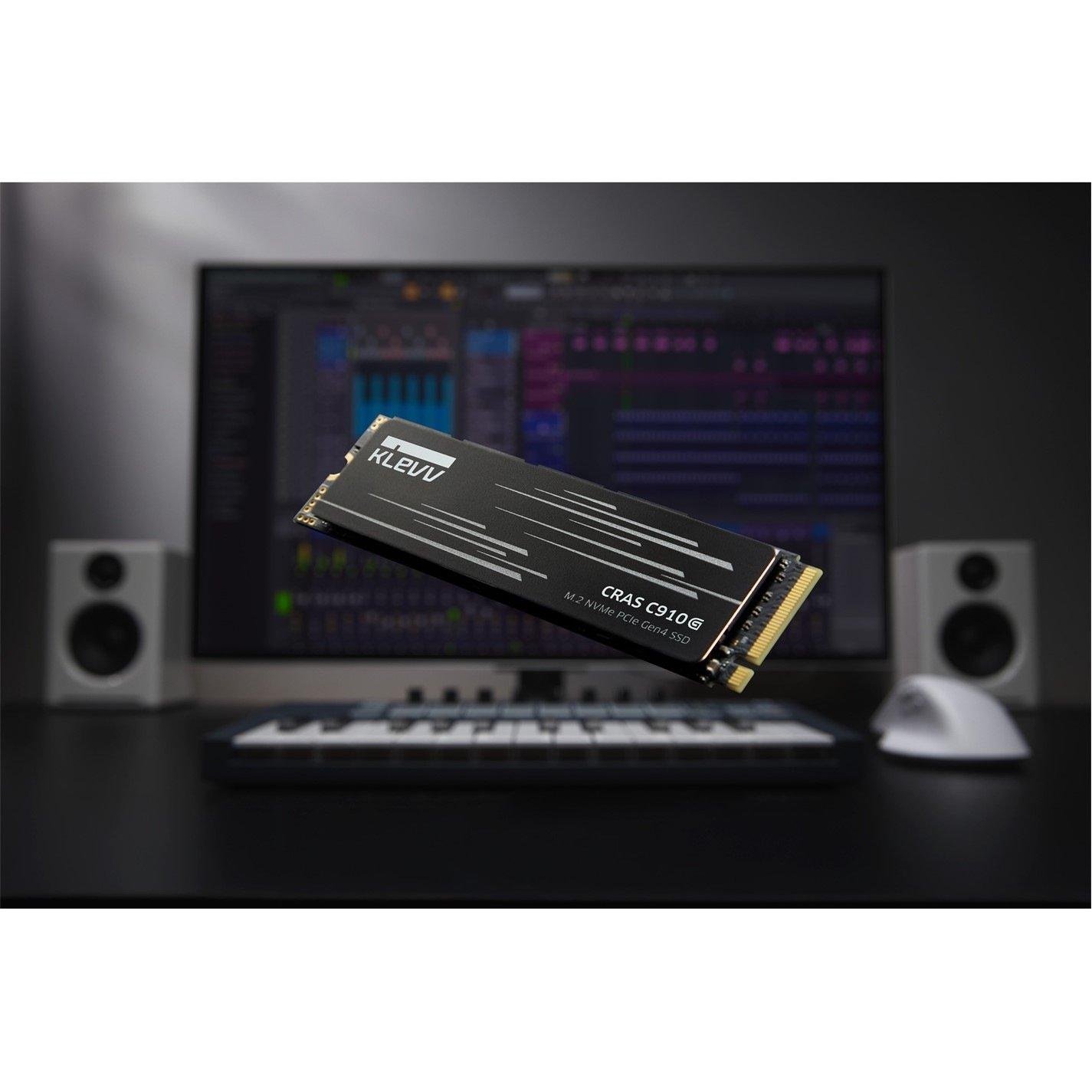 Black - KLEVV - CRAS C910G 4TB SSD Drive - 1