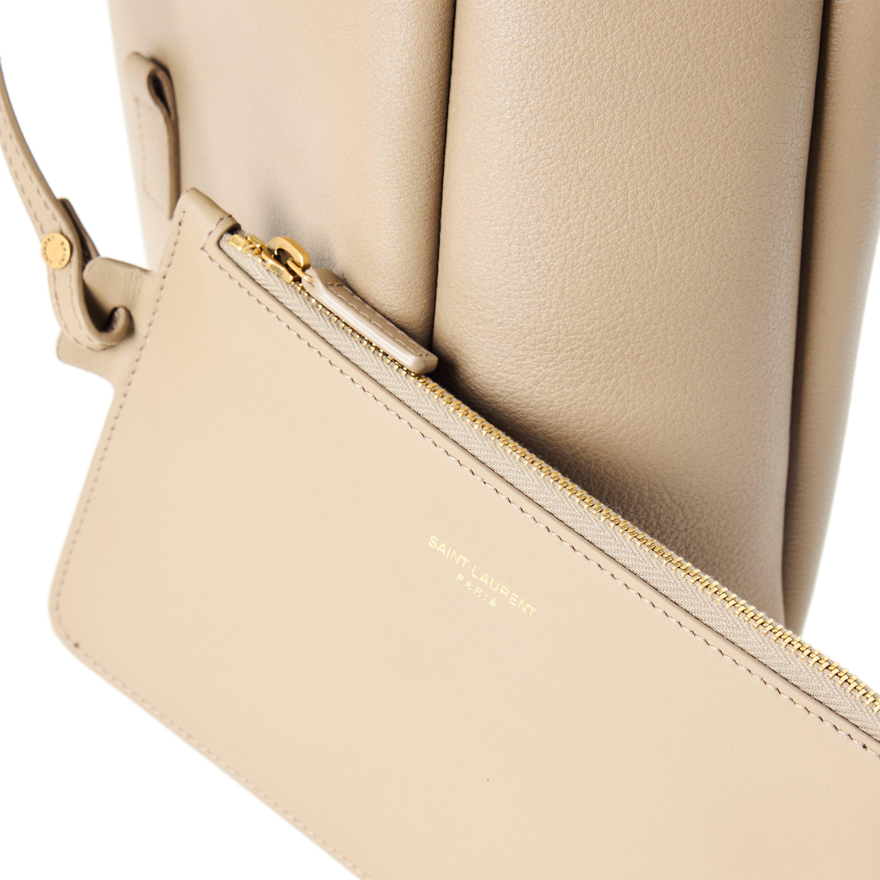 Light Cumin - Saint Laurent - Women's Le5A7 Leather Hobo Bag - 3
