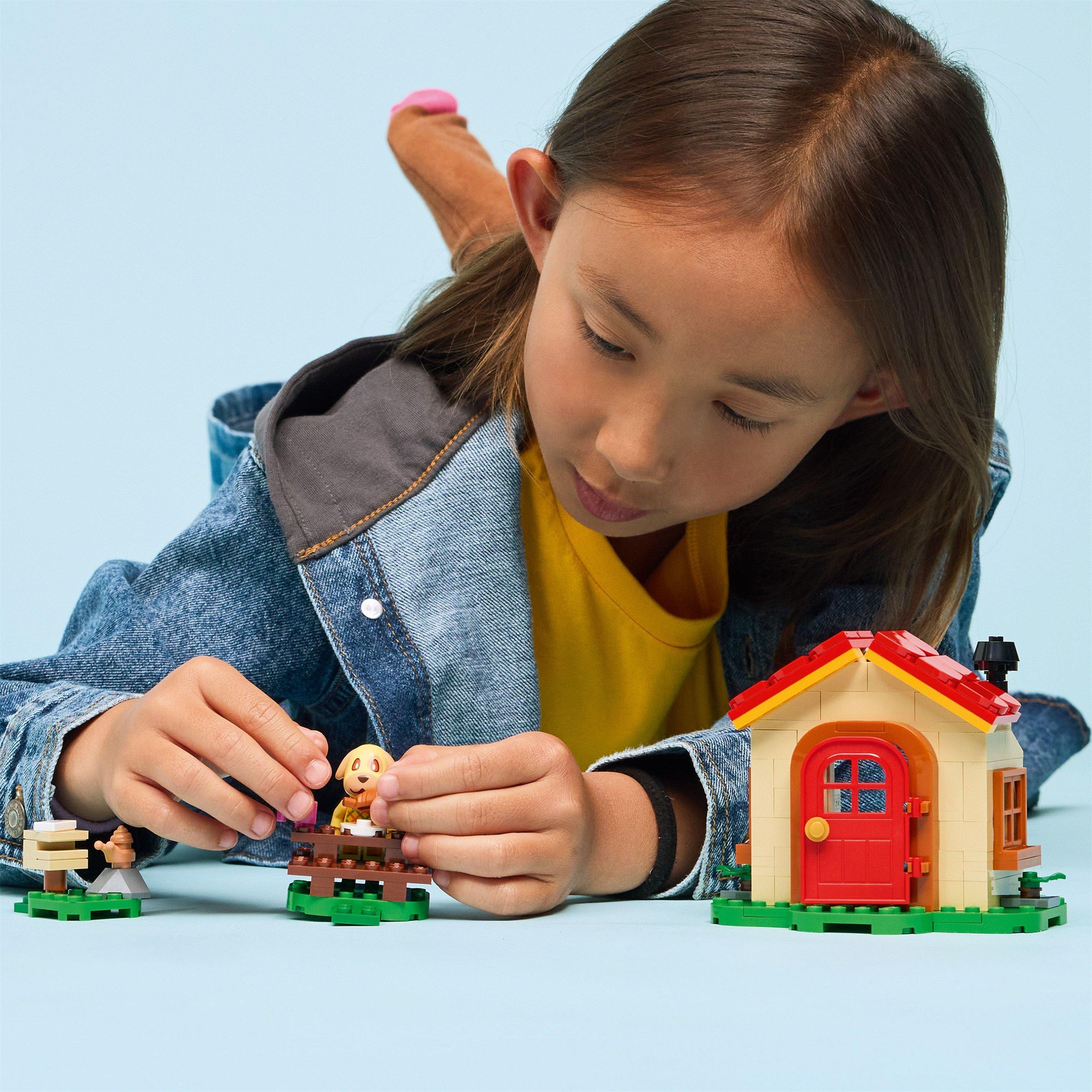 TBC - LEGO - LEGO® Animal Crossing™ 77058 Goldie’s Cosy House Building Playset - 4