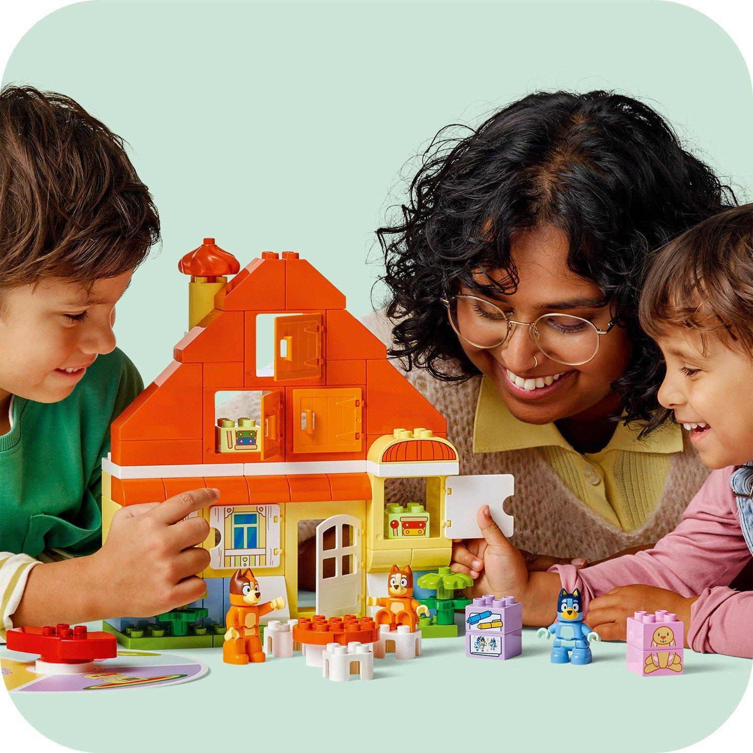 TBC - LEGO - LEGO® DUPLO® 10459 Bluey: Bluey’s Family House with Memory Game Interactive Toy - 11