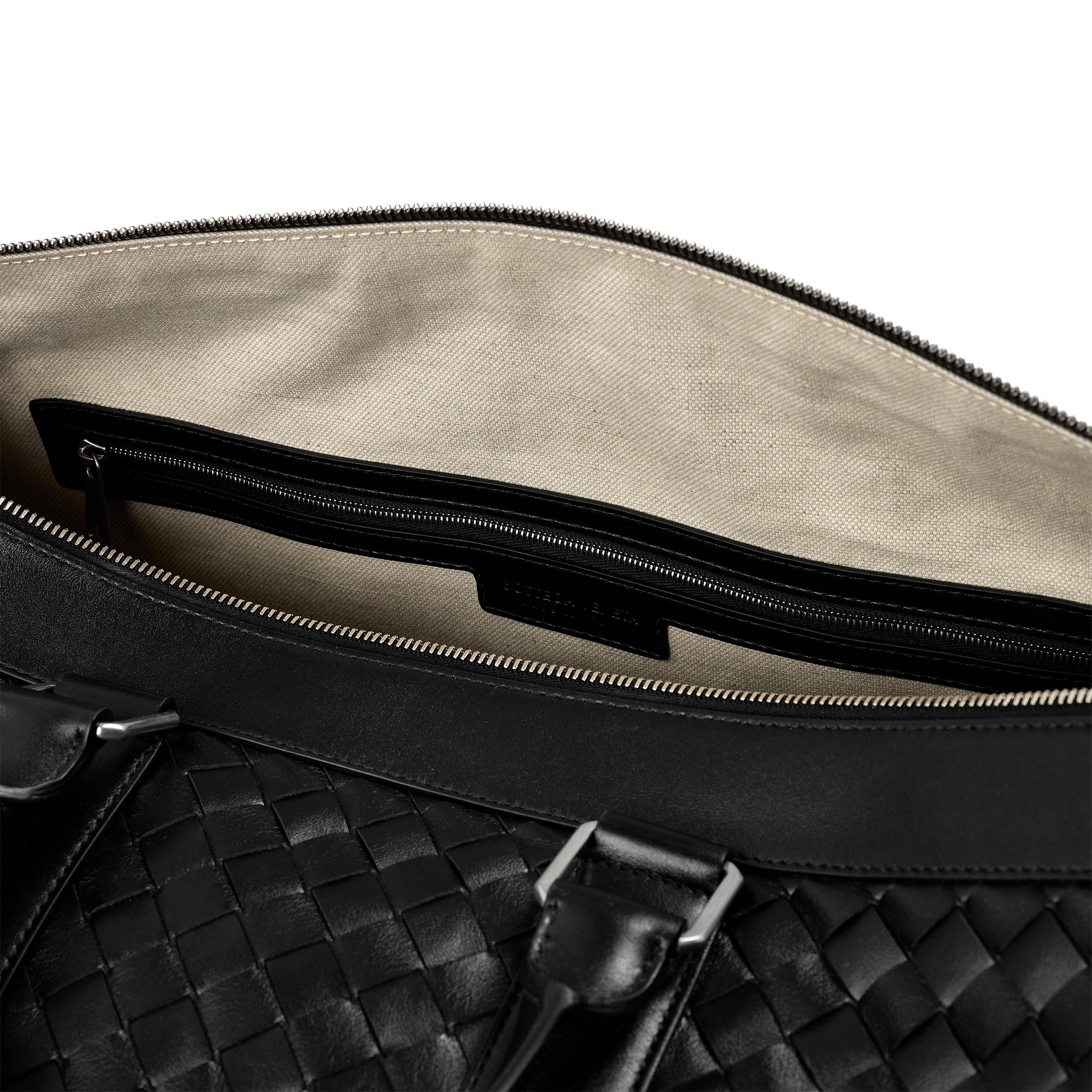 Black - Bottega Veneta - BV Inrtrec Duffle Sn64 - 4