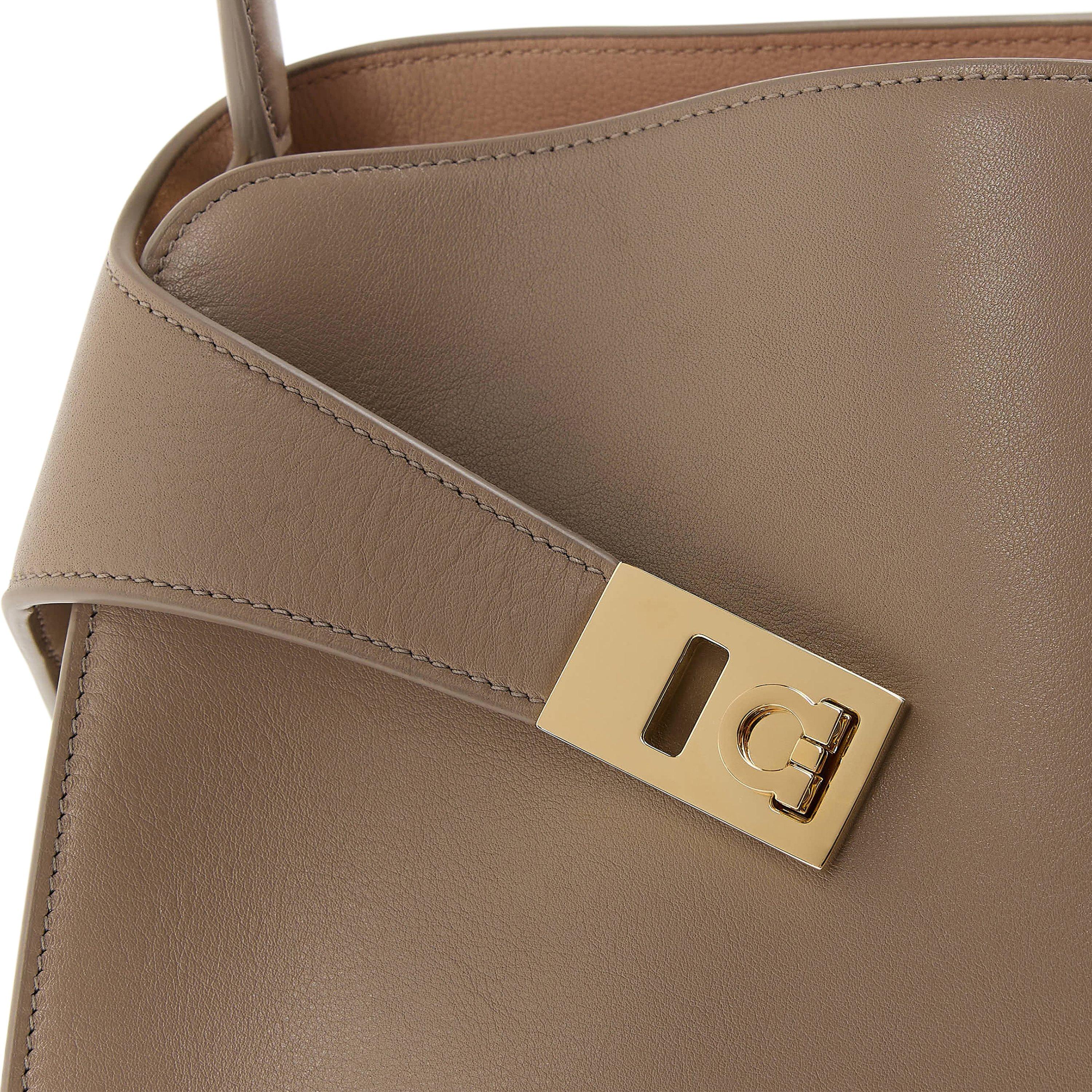 Warm Taupe/Pink - Ferragamo - FG Hug SH S Ld64 - 3