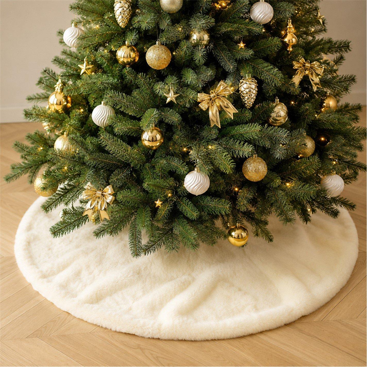 The Spirit Of Christmas Faux Fur Christmas Tree Skirt