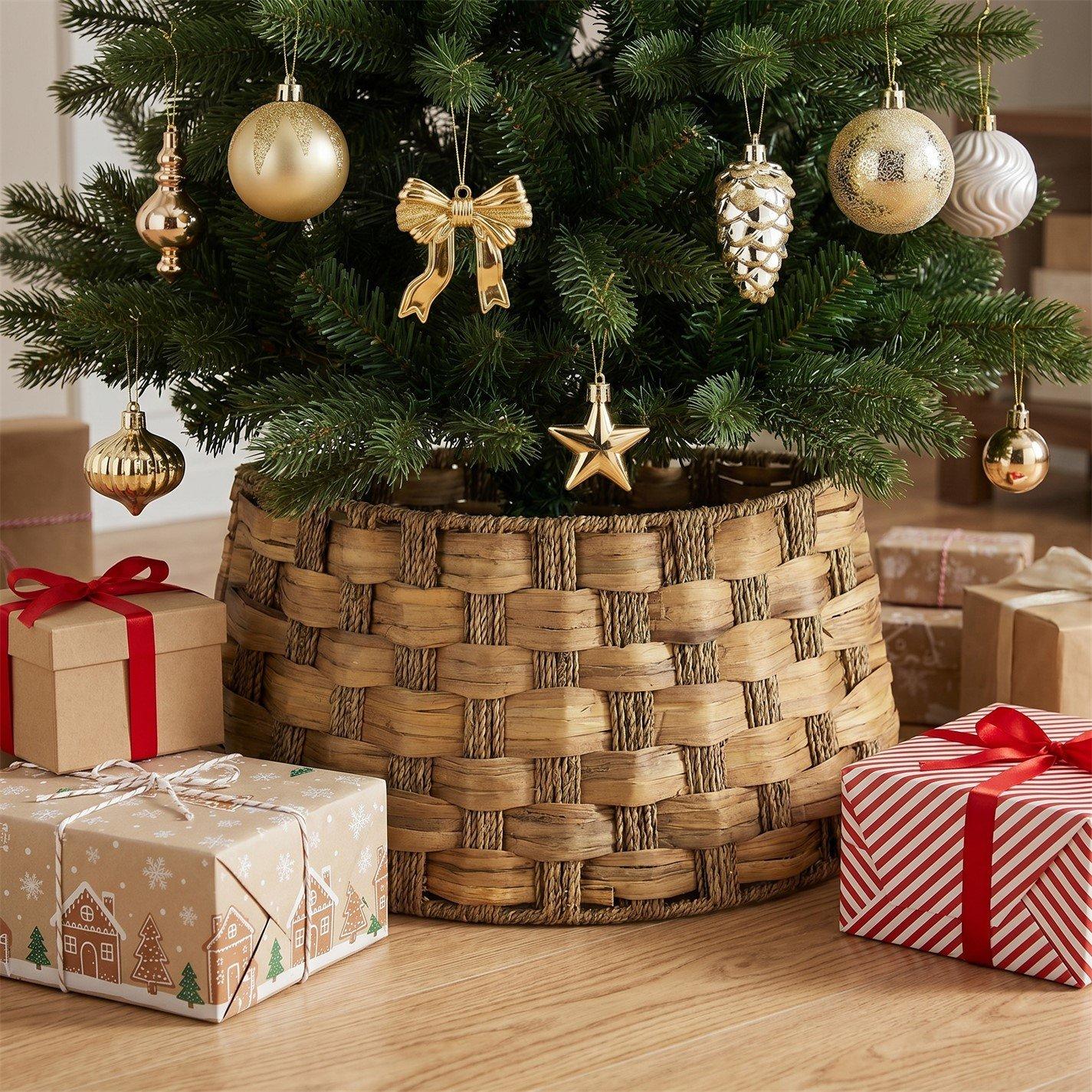 Wood - The Spirit Of Christmas - Natural Christmas Tree Base Cover - 1