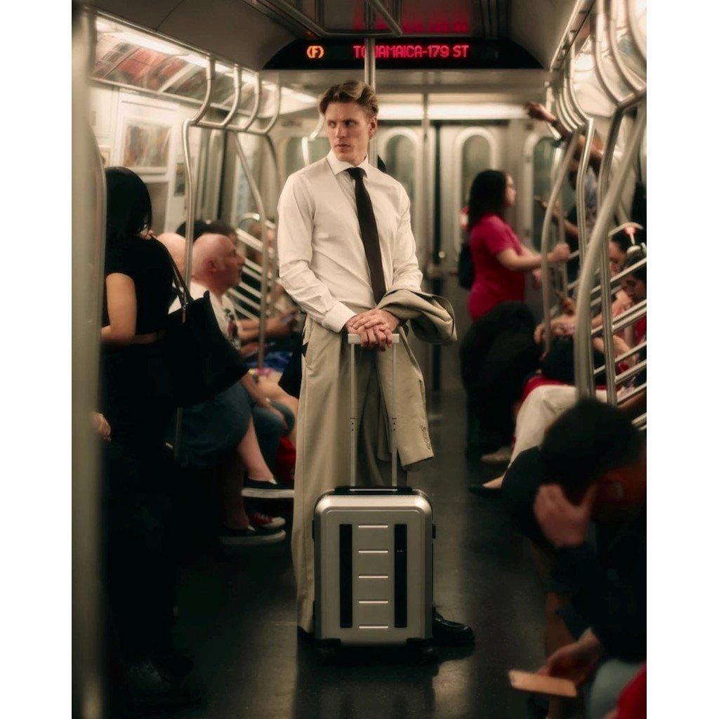 Silver/Onyx - DB Journey - Aluminium Suitcase - 3