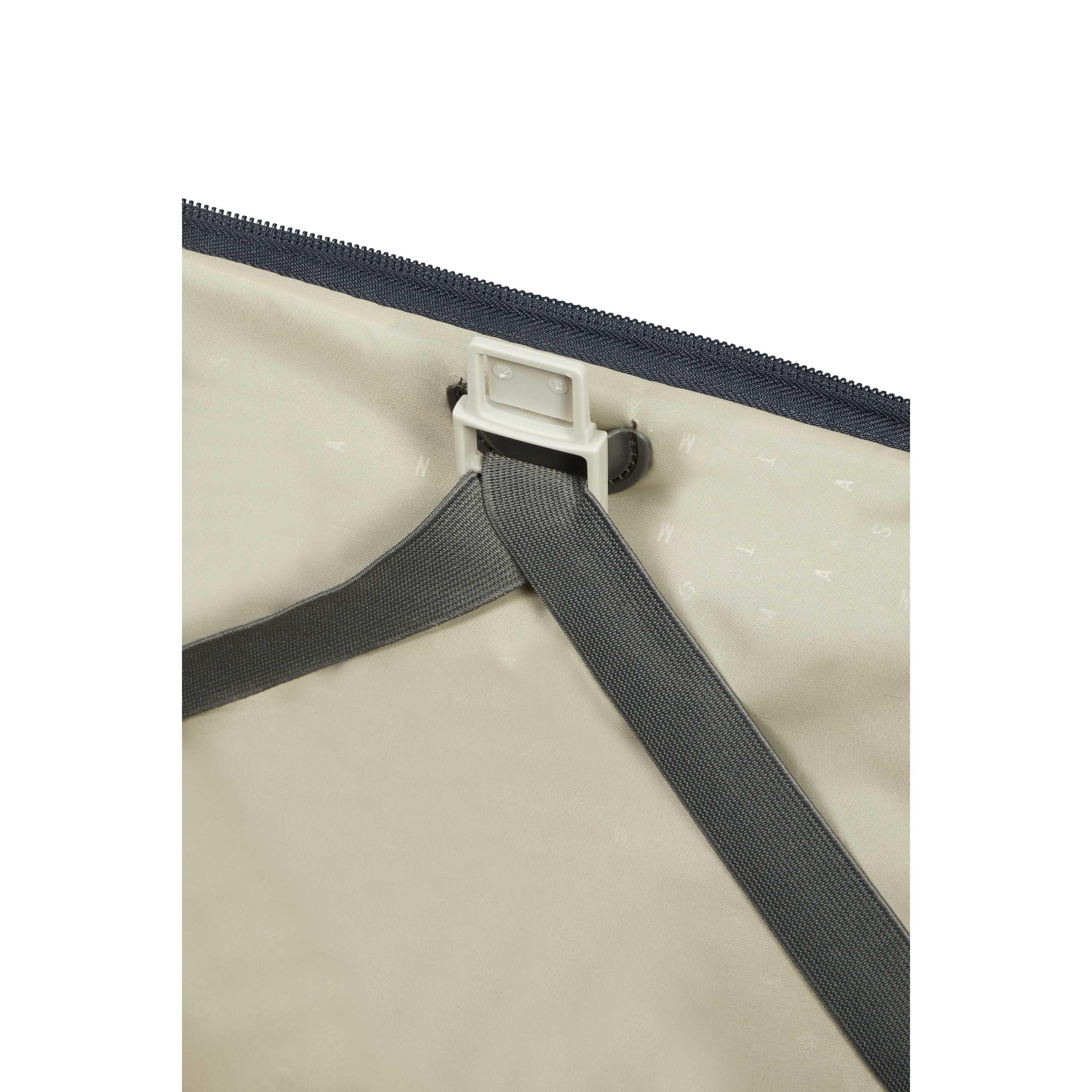 Black - Samsonite - Airea Soft Suitcase - 13