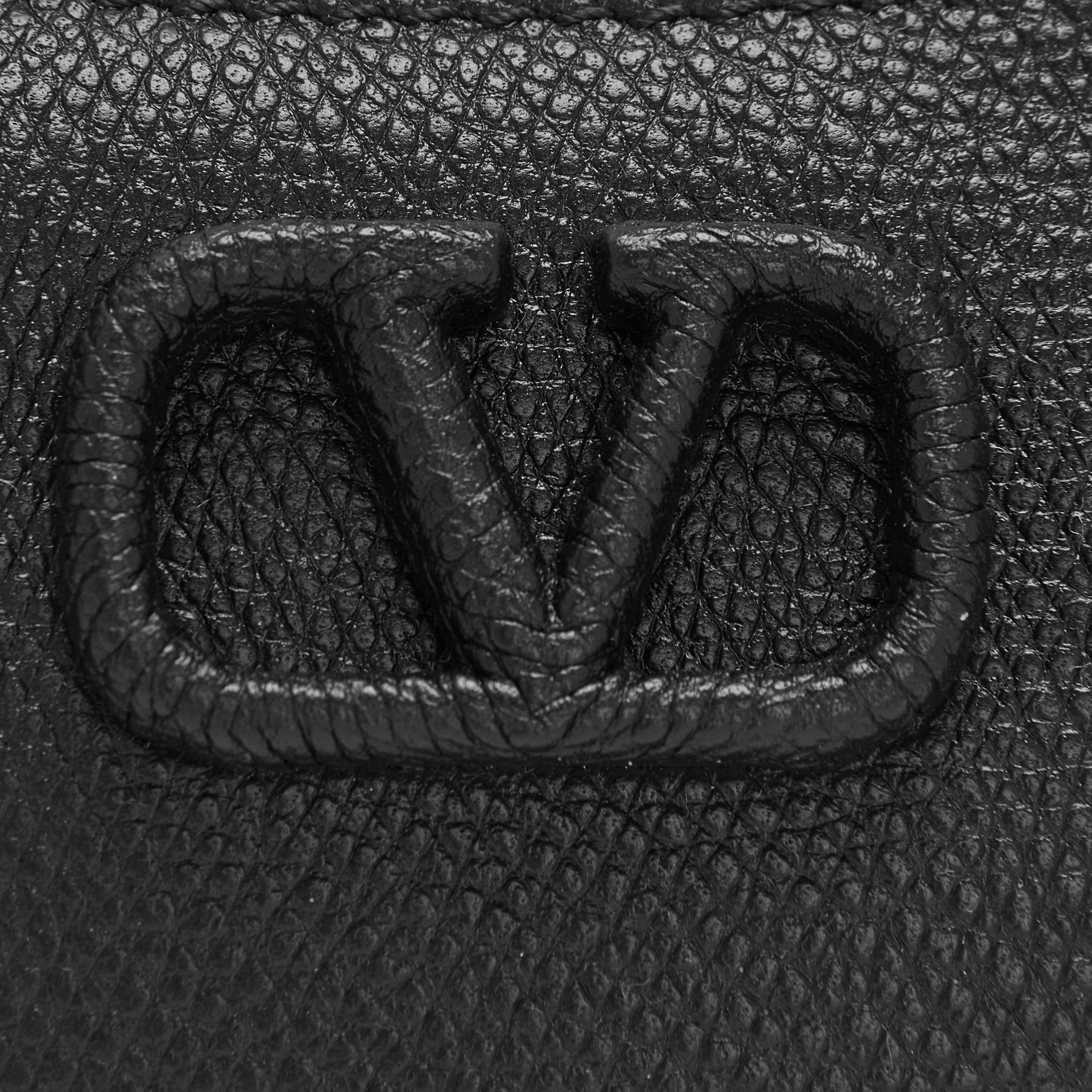 Nero 0NO - Valentino Garavani - Valentino Mini Hobo Bag - 4