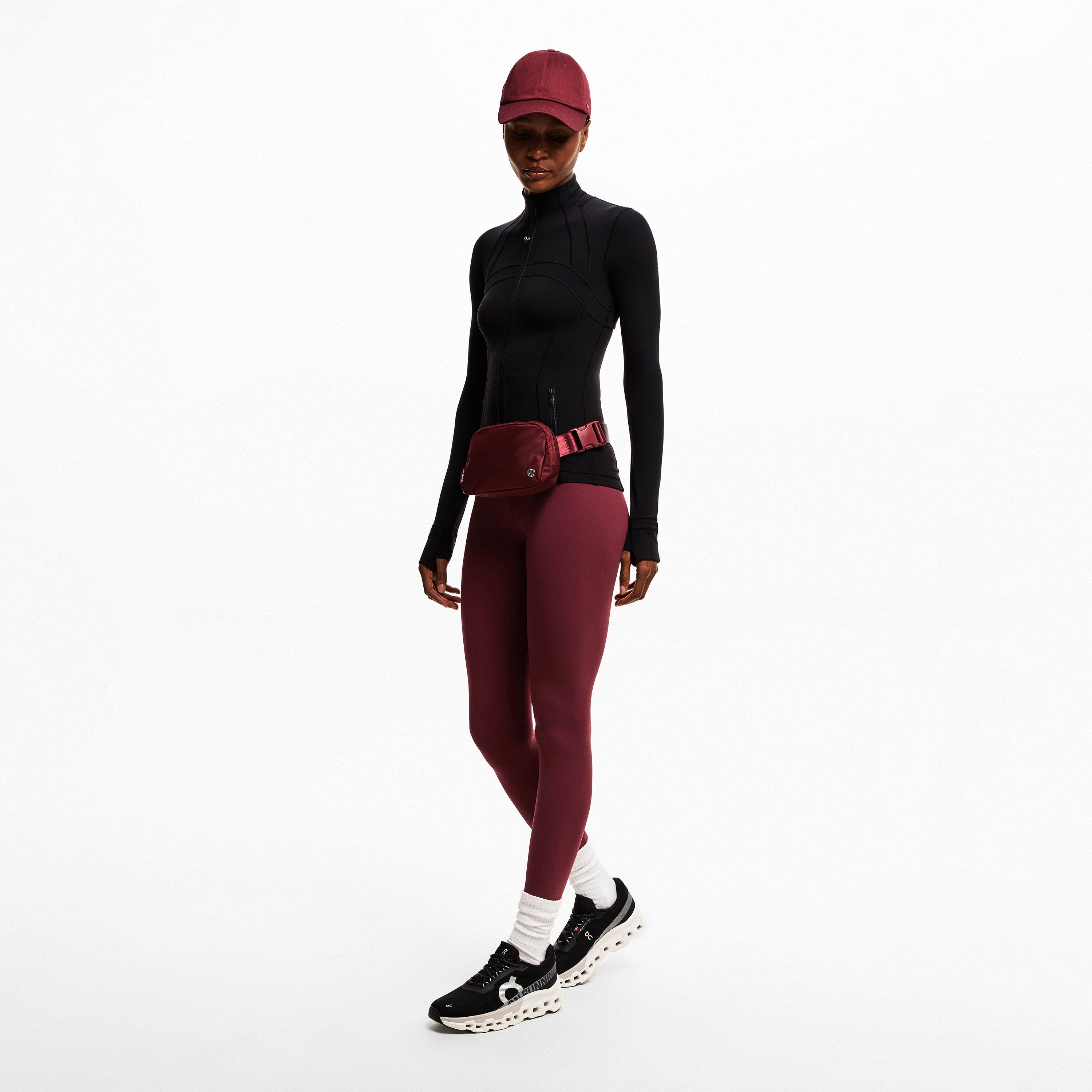 Burgundy Bay - Lululemon - Women'S Plain Everywhere Belt Bag - 5