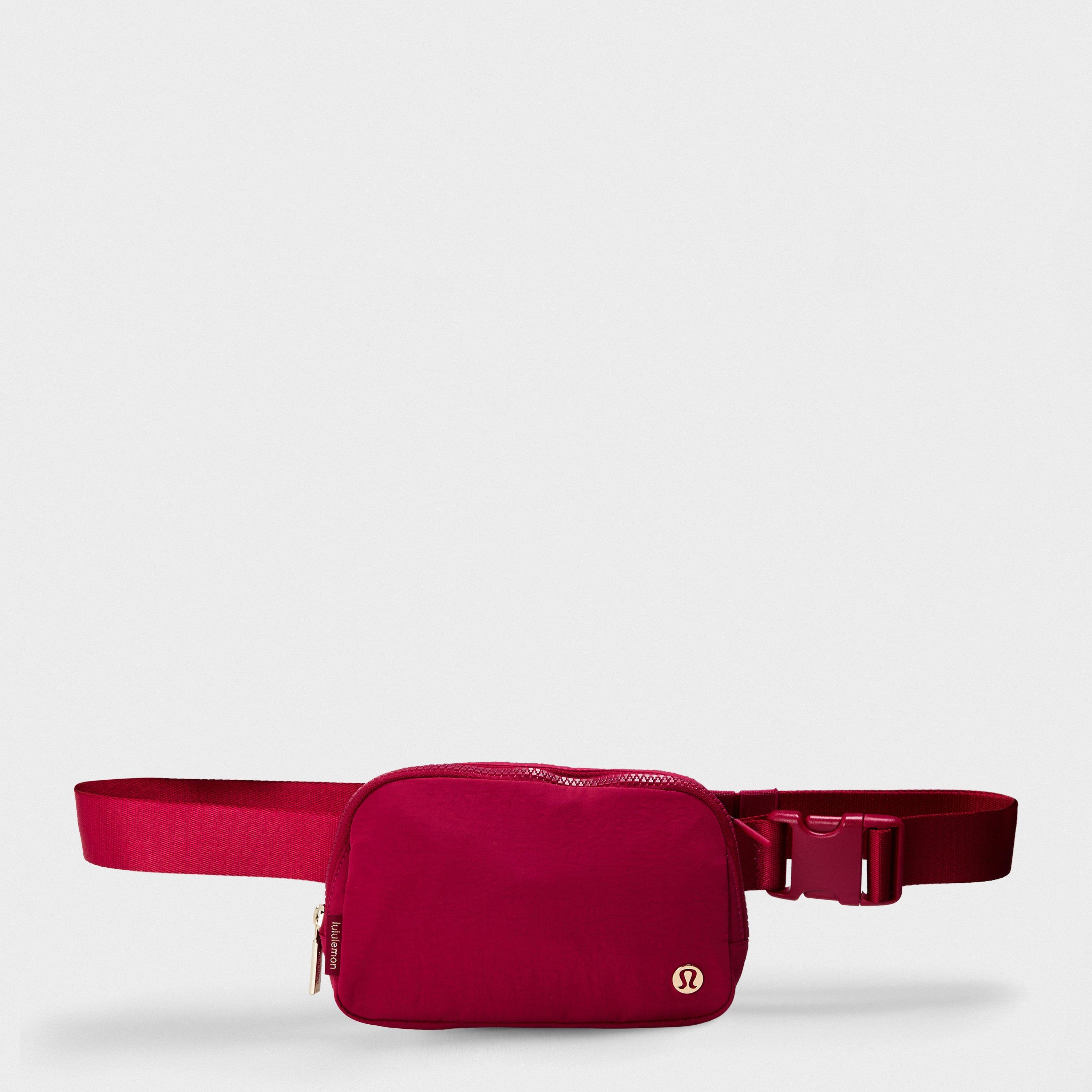 Berry Rumble - Lululemon - Women'S Plain Everywhere Belt Bag - 1